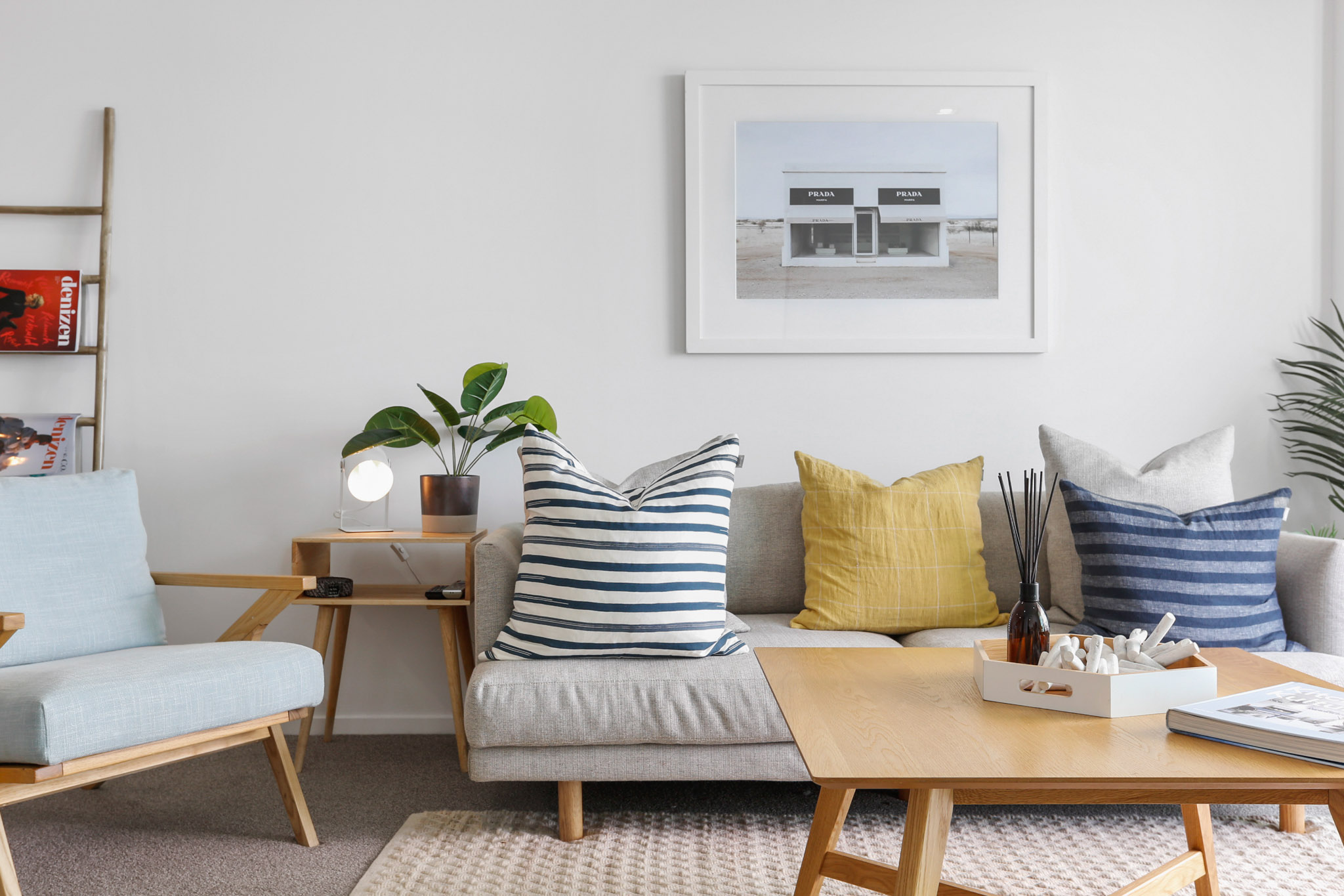 Living Room - Beach Road Apartments by Urban Rest - Auckland, New Zealand