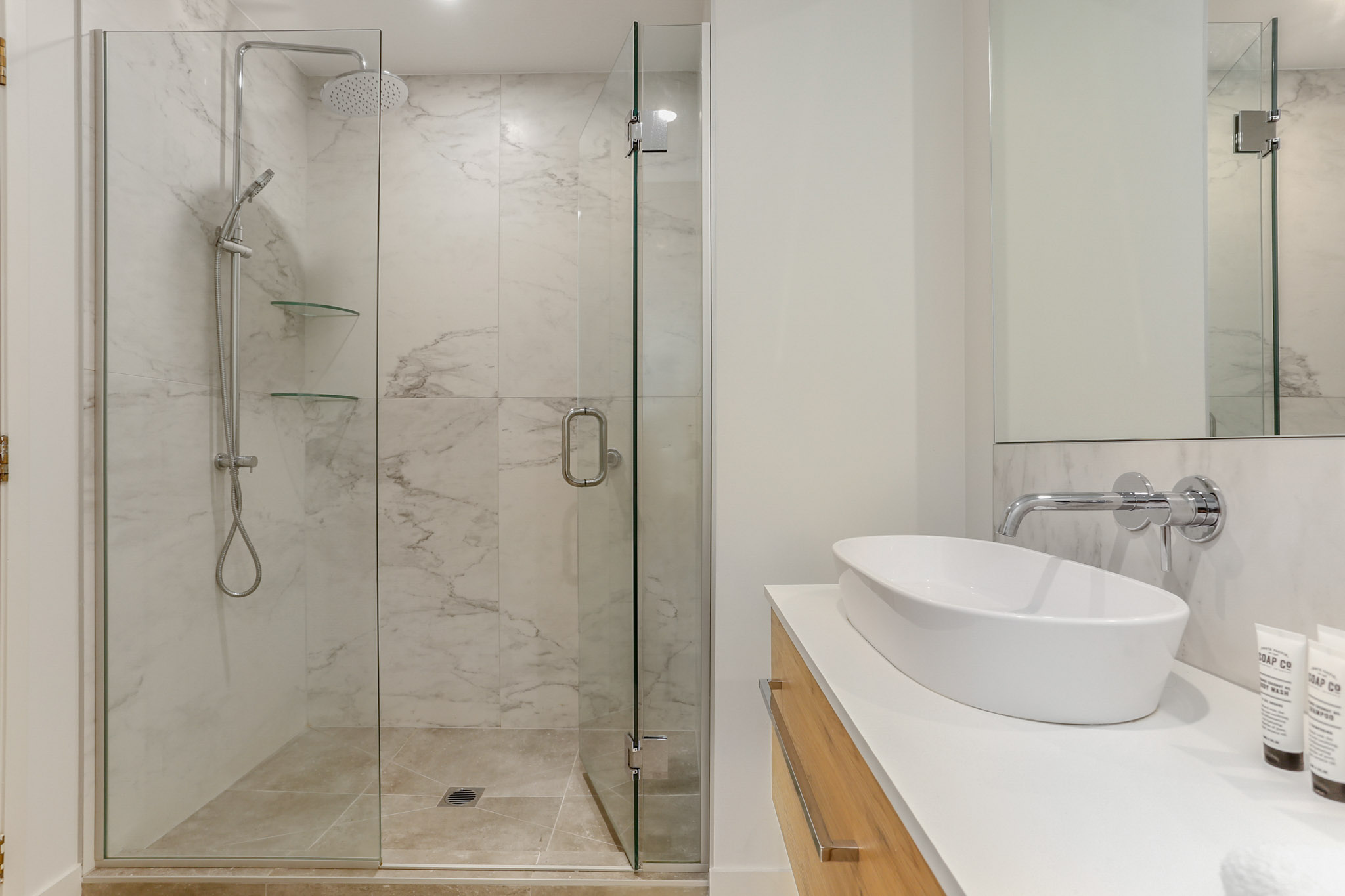 Bathroom - Hobson Quay Apartments by Urban Rest - Auckland, New Zealand