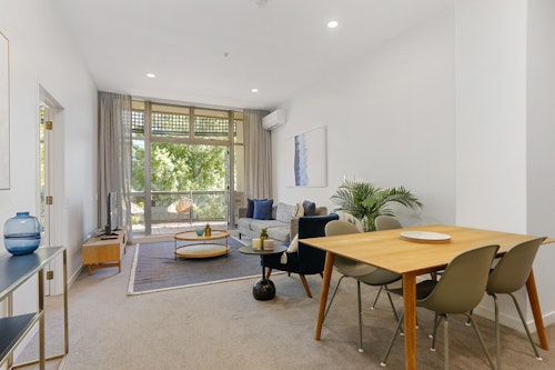 Living Room - Hobson Quay Apartments by Urban Rest - Auckland, New Zealand