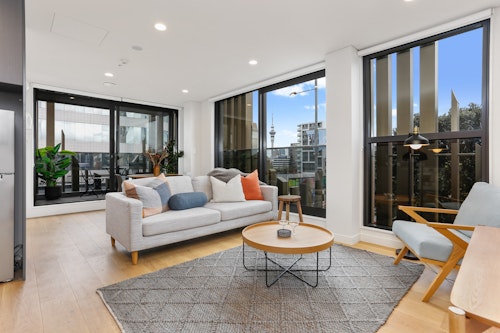 Living Room - Lighthouse Apartments by Urban Rest - Auckland, New Zealand