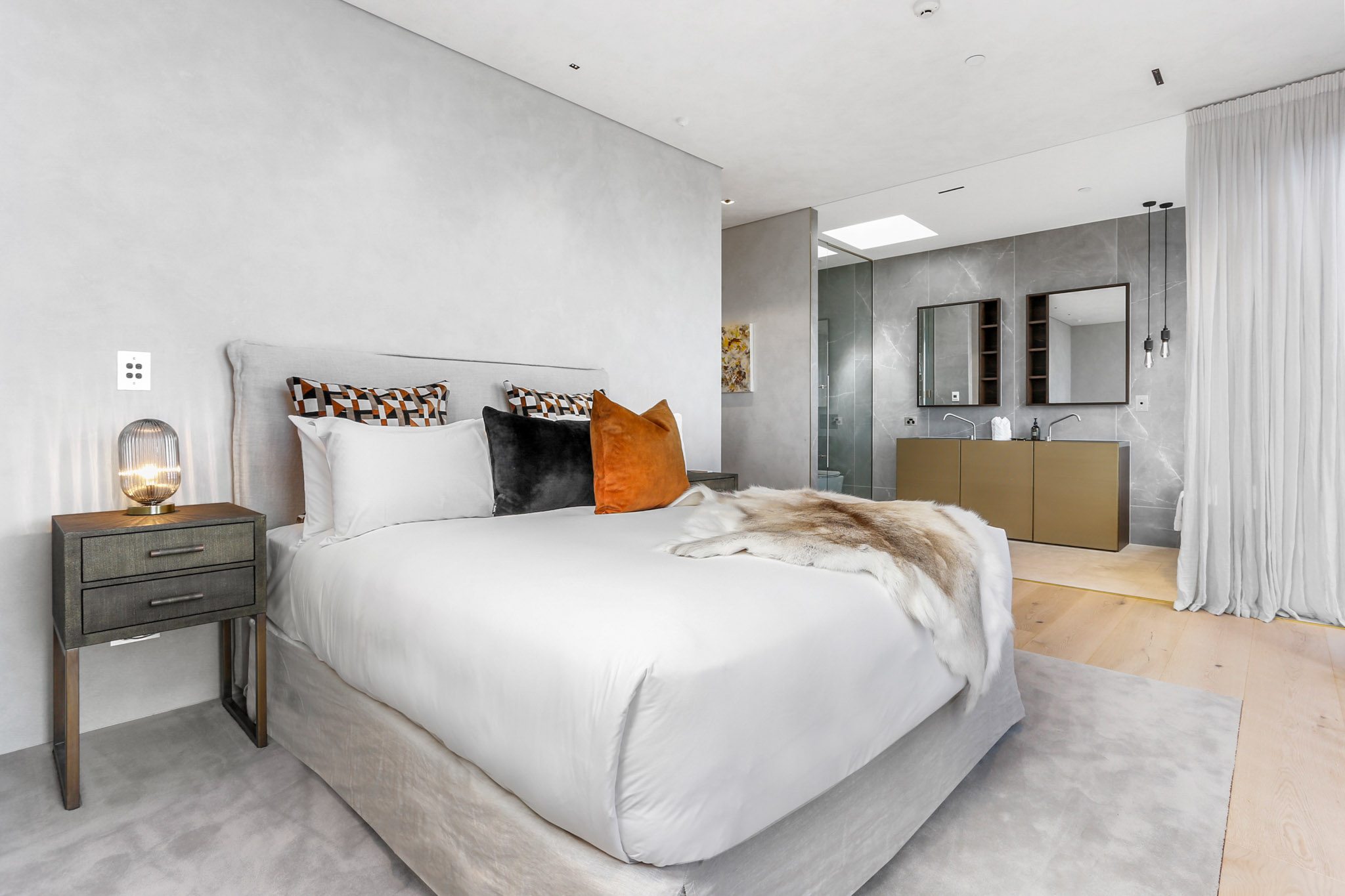 Bedroom - France Street Apartments by Urban Rest - Auckland, New Zealand