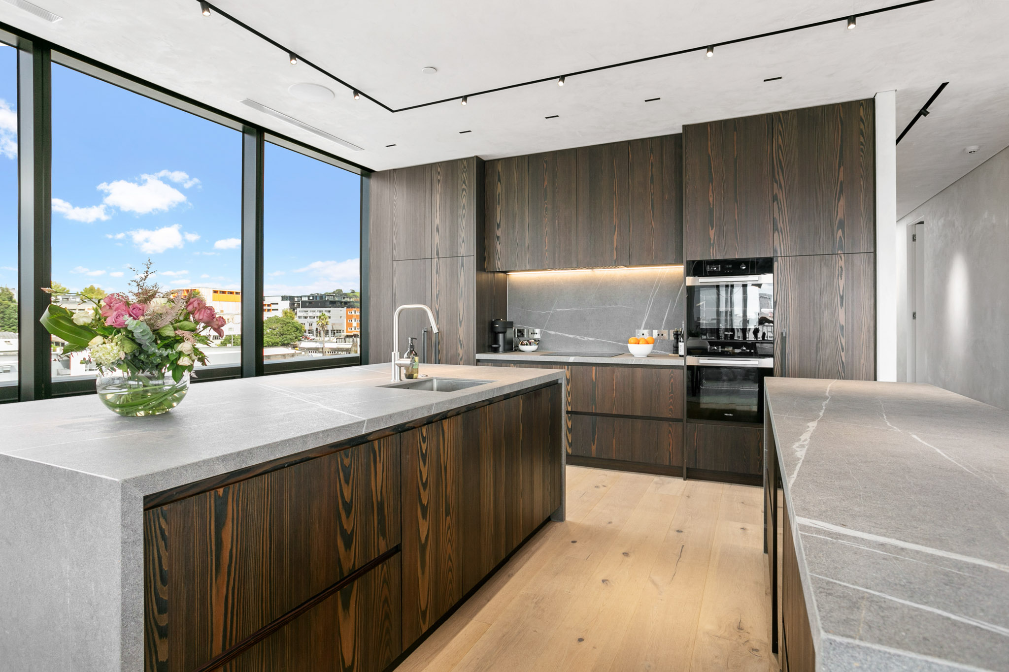 Kitchen - France Street Apartments by Urban Rest - Auckland, New Zealand