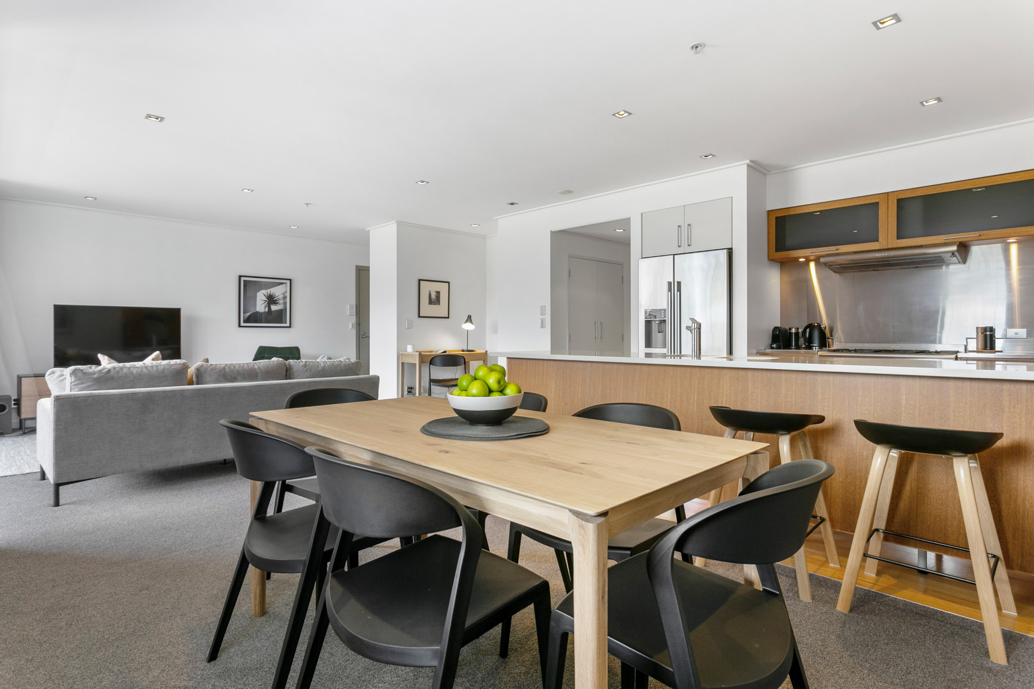 Dining Area - The Parc Apartments By Urban Rest - Auckland, New Zealand