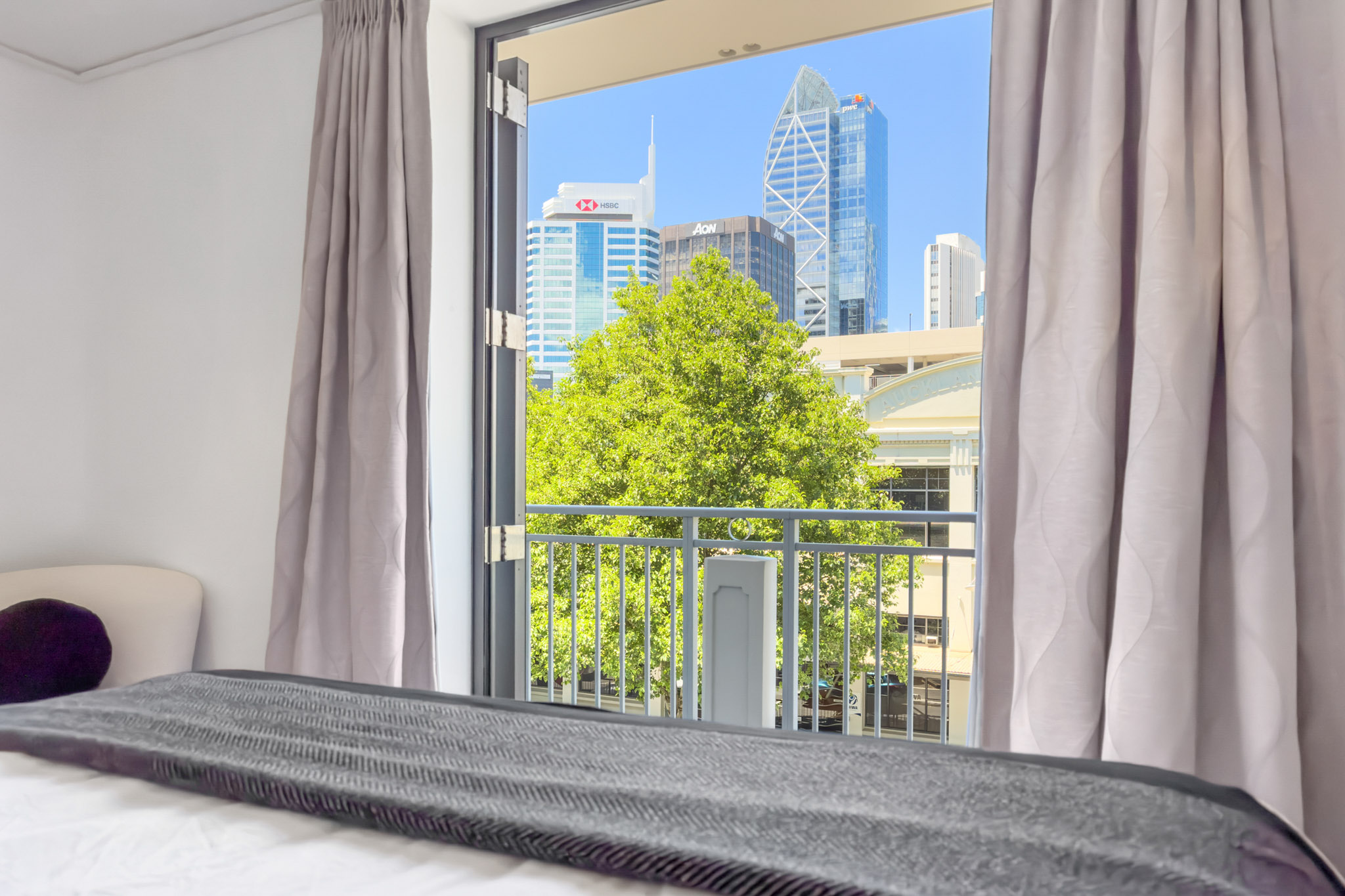 Bedroom - The Parc Apartments By Urban Rest - Auckland, New Zealand