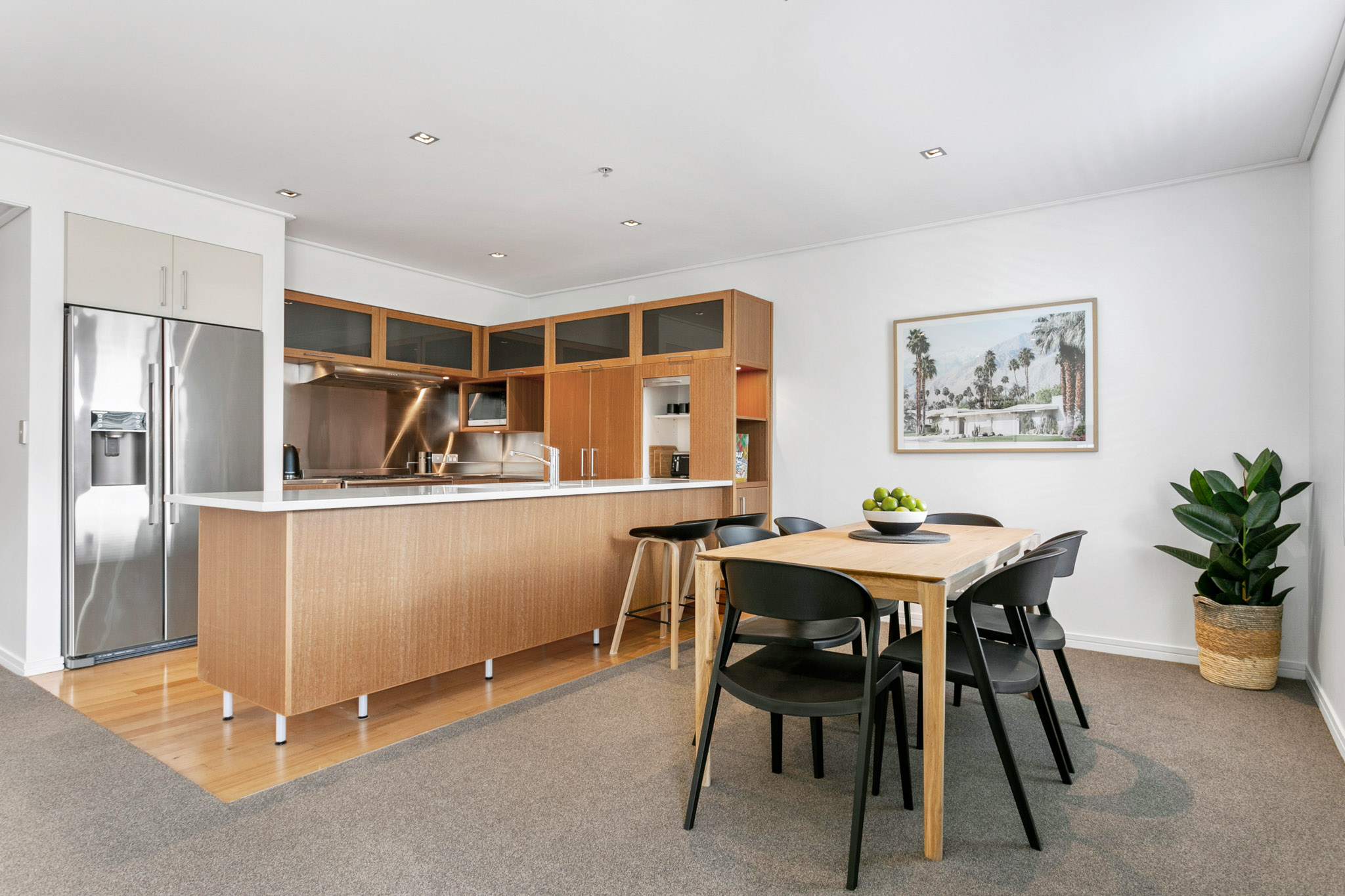 Dining Area - The Parc Apartments By Urban Rest - Auckland, New Zealand