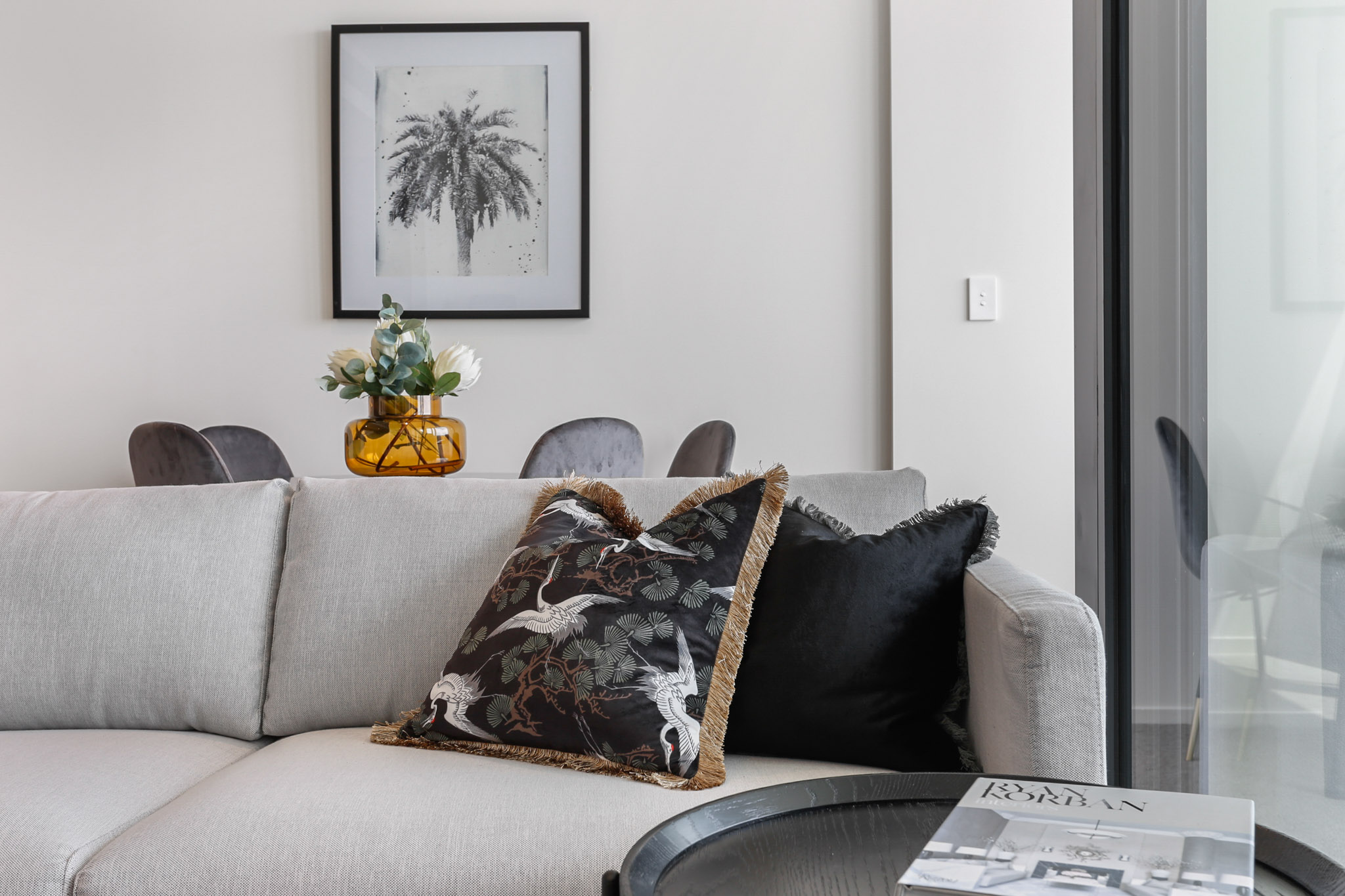 Living Room - The Pacifica by Urban Rest - Auckland, New Zealand