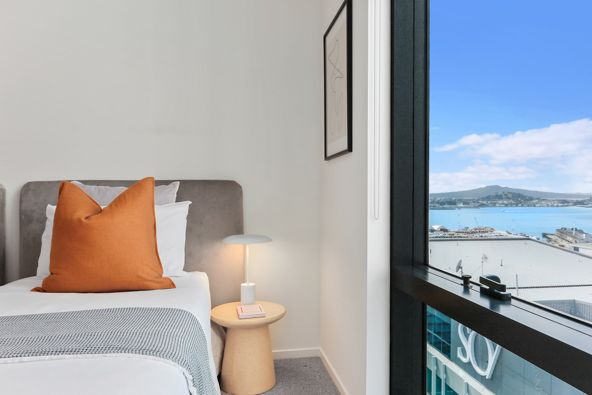Bedroom - The Pacifica by Urban Rest - Auckland, New Zealand
