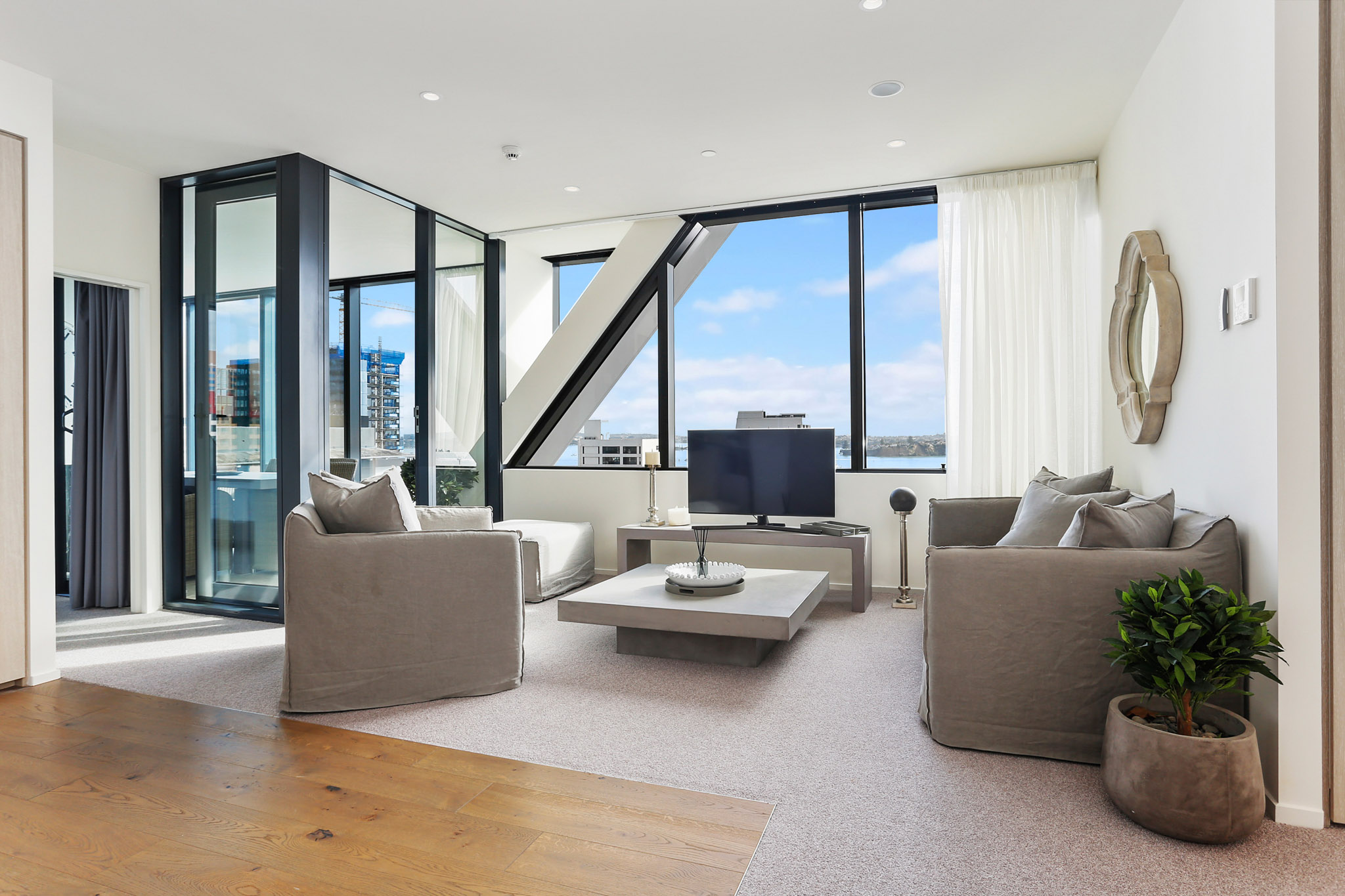 Living Room - The Pacifica by Urban Rest - Auckland, New Zealand