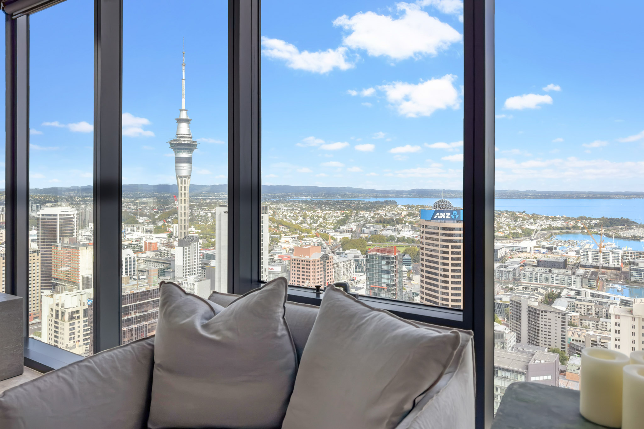 Living Room - The Pacifica by Urban Rest - Auckland, New Zealand