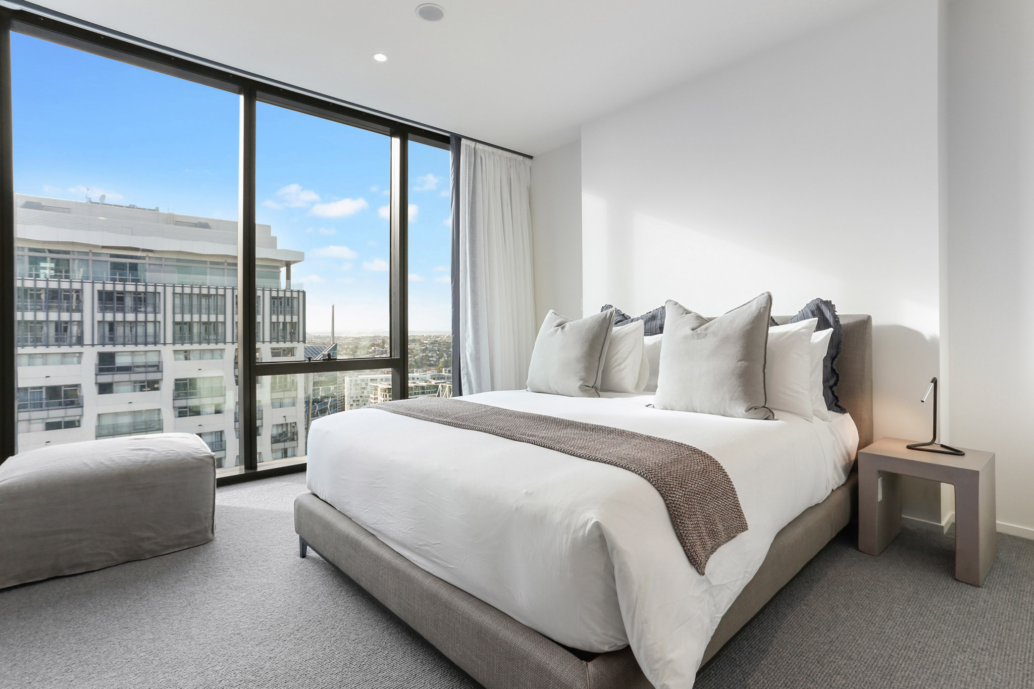 Bedroom - The Pacifica by Urban Rest - Auckland, New Zealand