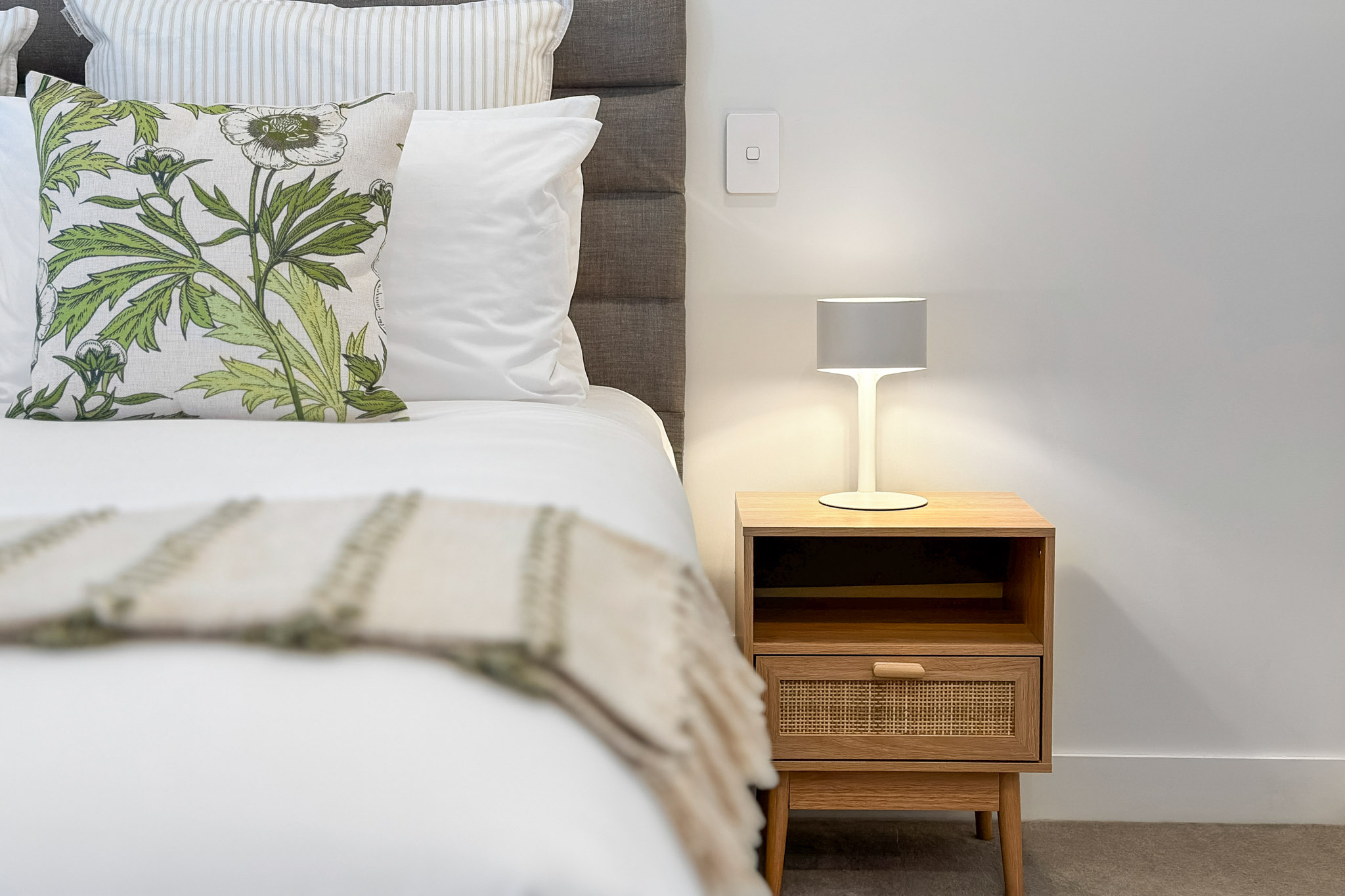 Bedroom - Wynyard Quarter Apartments by Urban Rest - Auckland, New Zealand