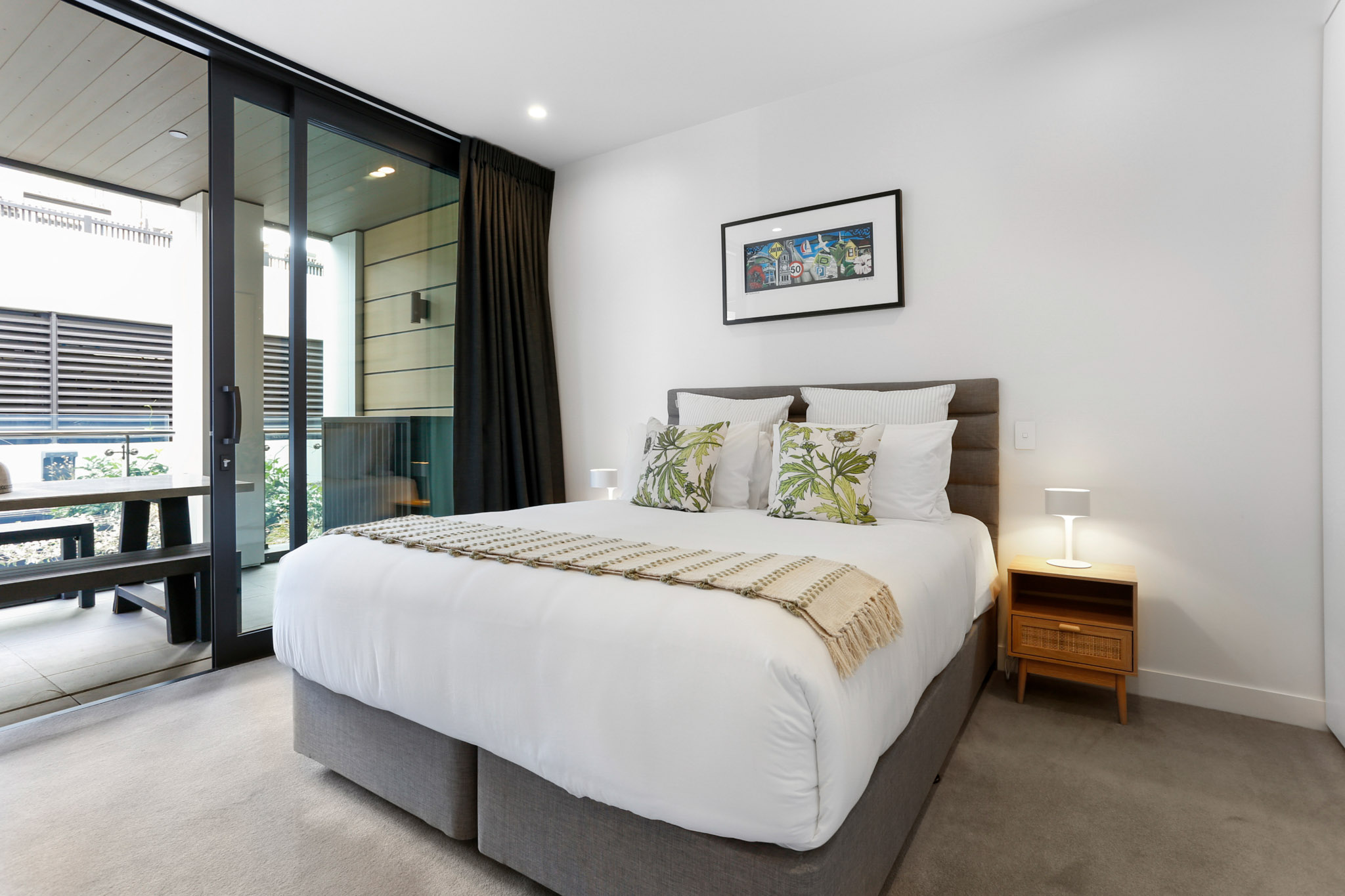 Bedroom - Wynyard Quarter Apartments by Urban Rest - Auckland, New Zealand