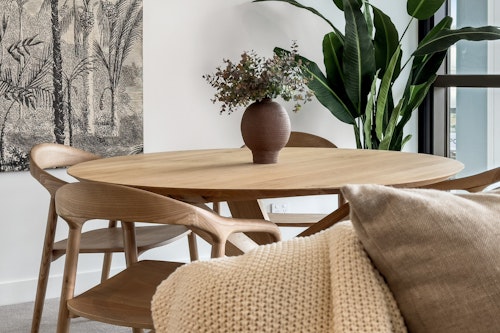 Dining Area - Wynyard Quarter Apartments by Urban Rest - Auckland, New Zealand