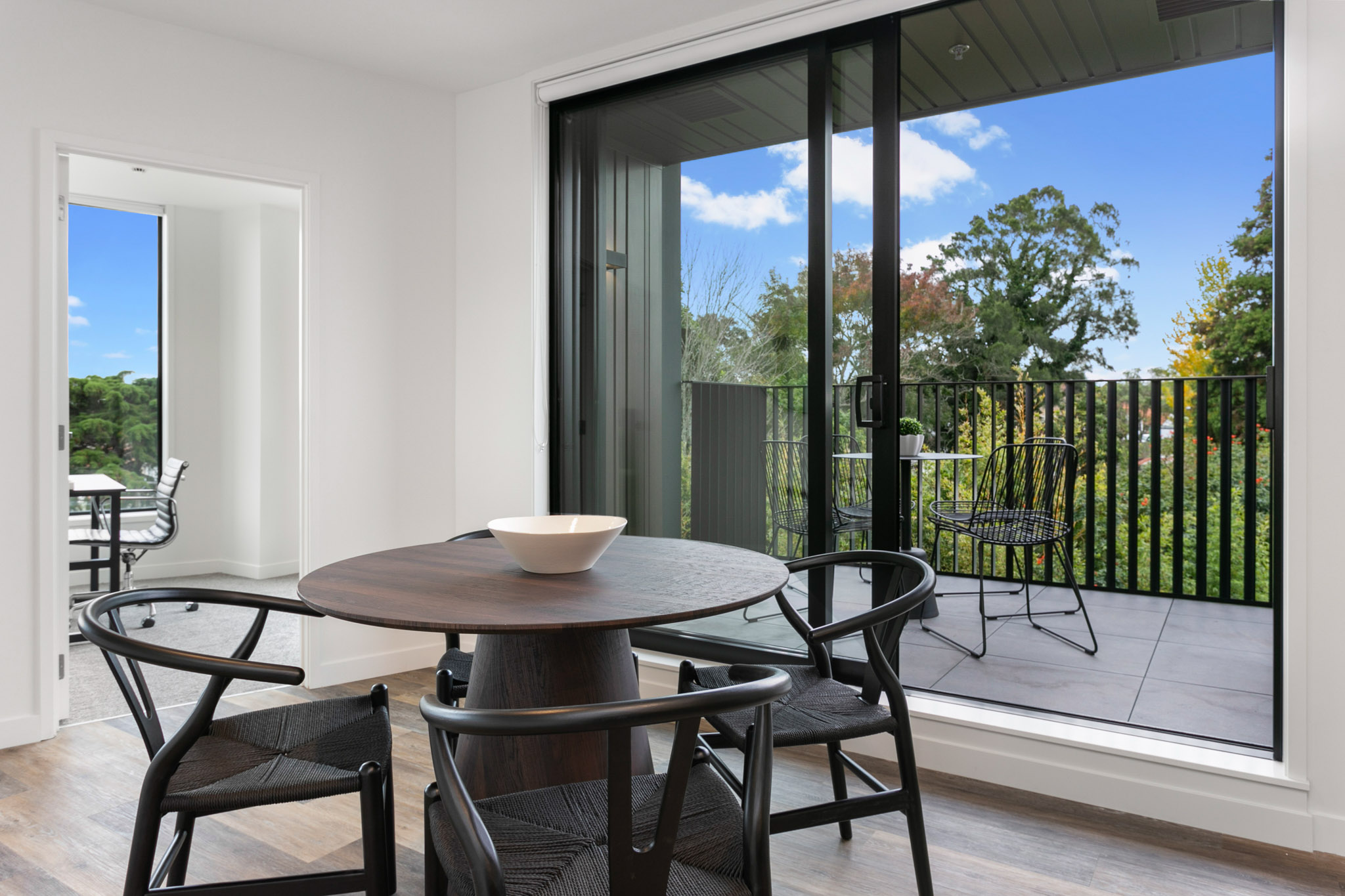 Dining Area - Urban Rest Sylvia Park - Auckland, New Zealand