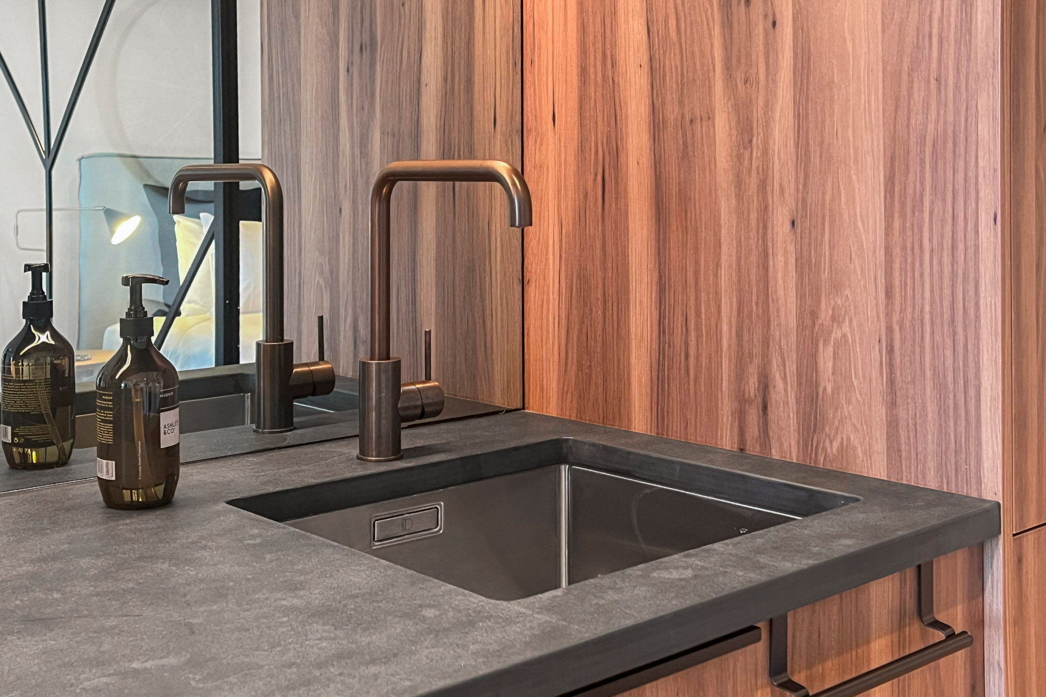 Kitchen - Greenhouse Apartments by Urban Rest - Auckland, New Zealand