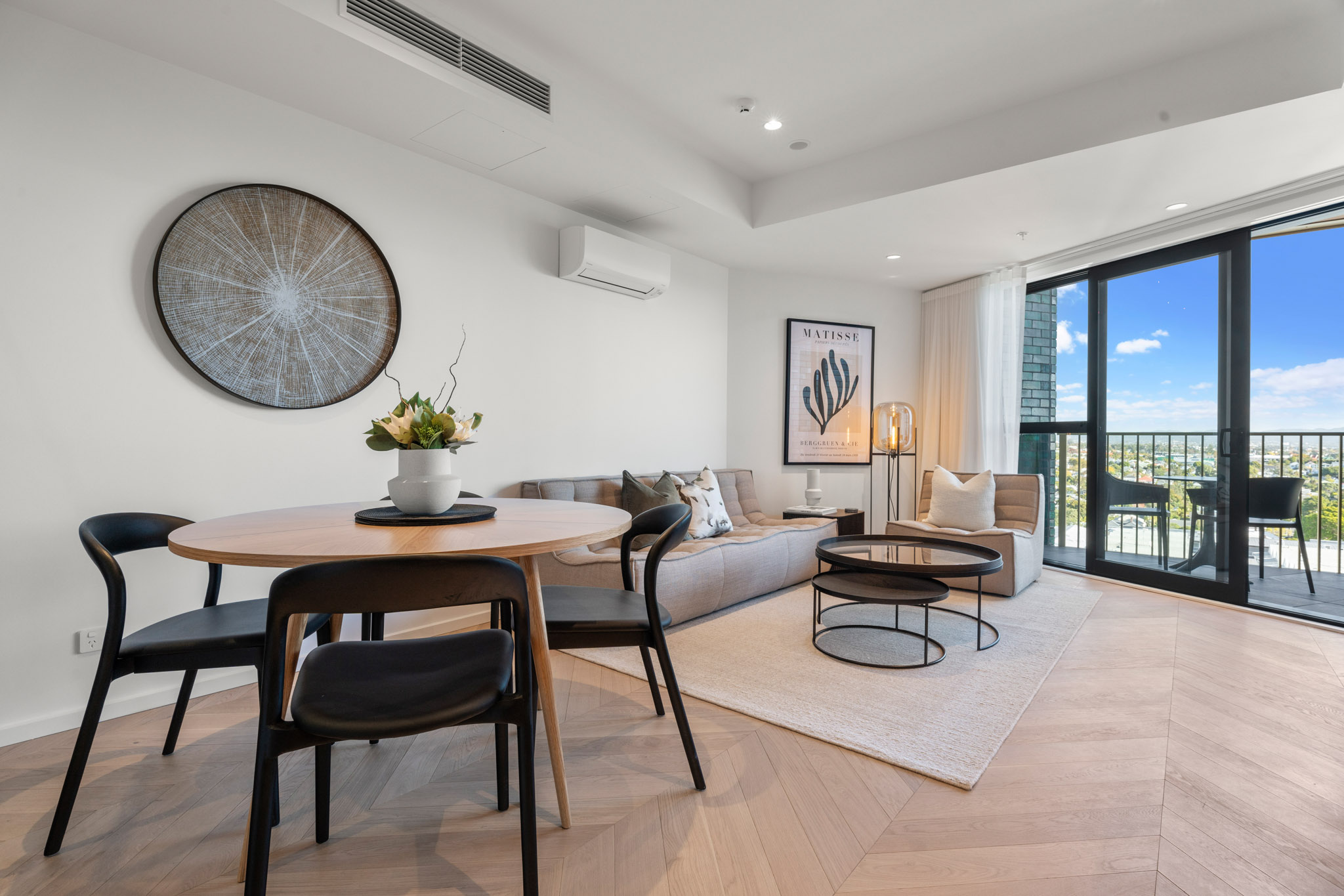 Dining Area - Greenhouse Apartments by Urban Rest - Auckland, New Zealand