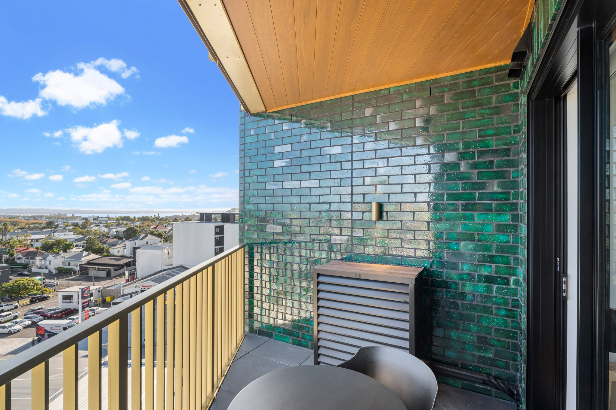 Balcony - Greenhouse Apartments by Urban Rest - Auckland, New Zealand