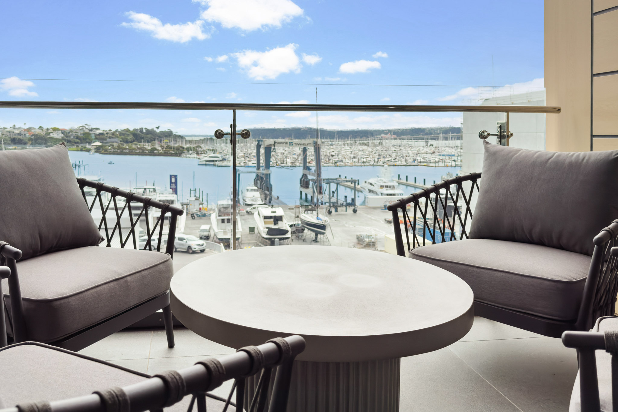 Balcony - Wynyard Quarter Apartments by Urban Rest - Auckland, New Zealand