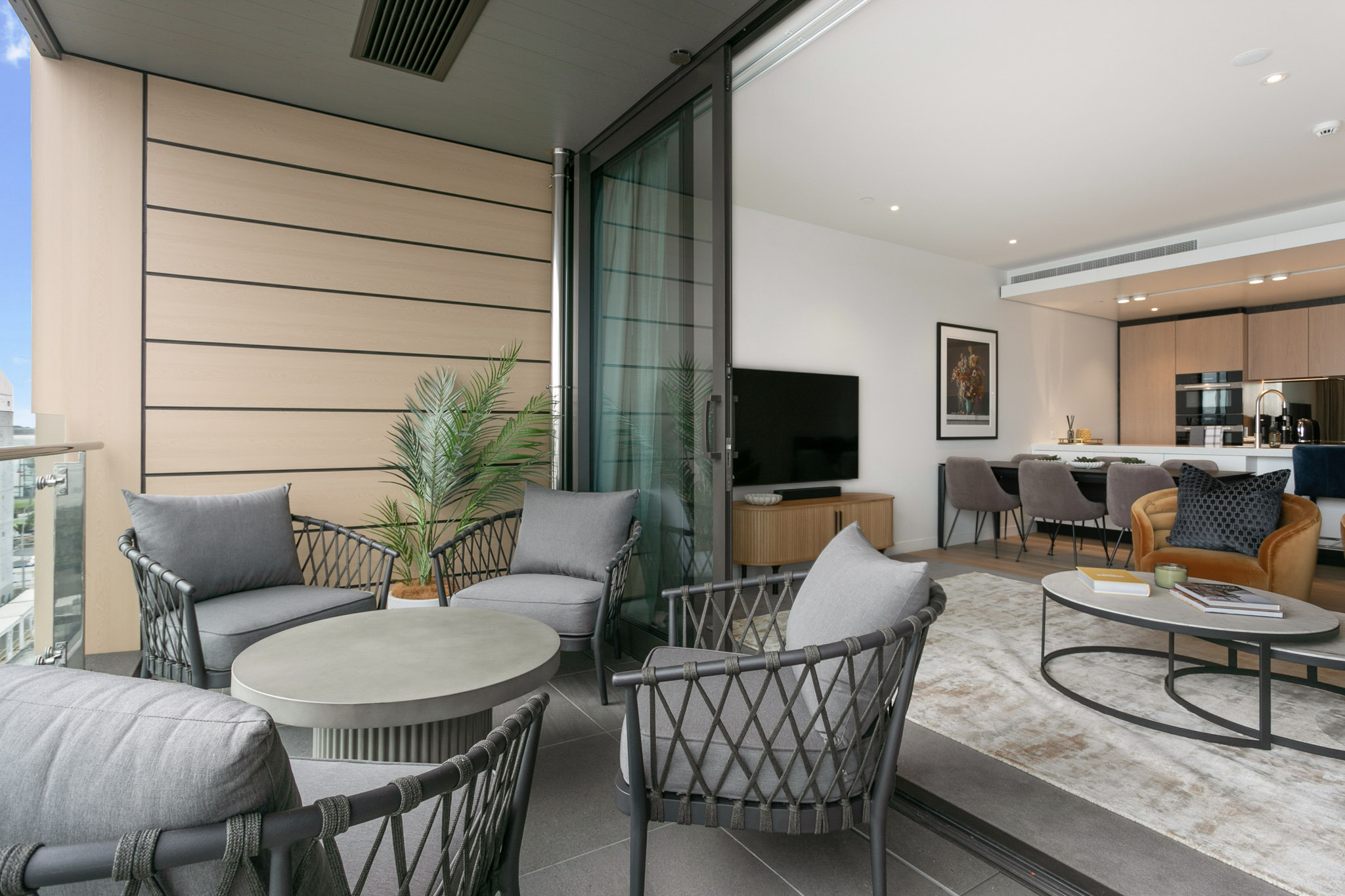 Balcony - Wynyard Quarter Apartments by Urban Rest - Auckland, New Zealand