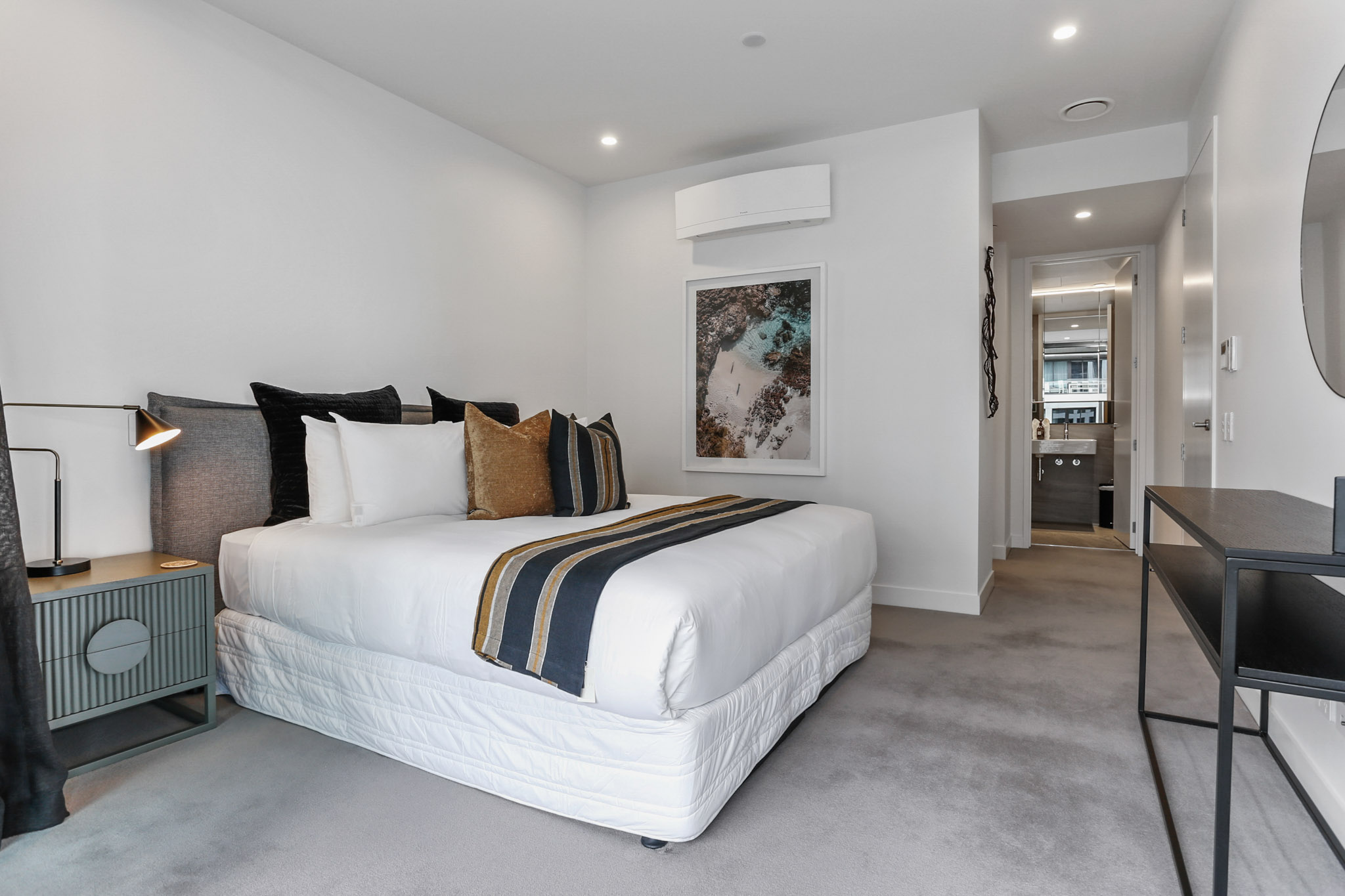 Bedroom - Wynyard Quarter Apartments by Urban Rest - Auckland, New Zealand