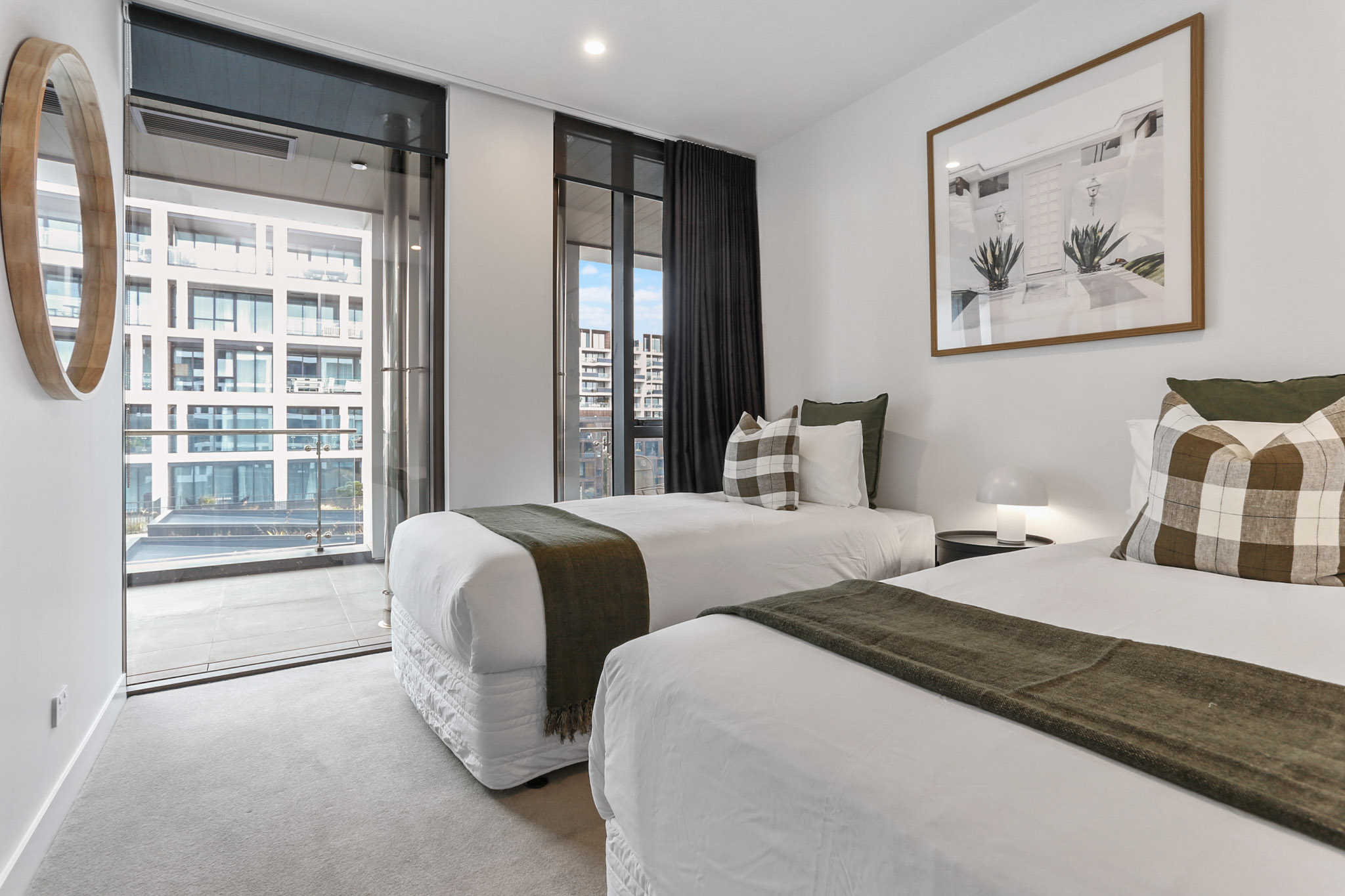 Bedroom - Wynyard Quarter Apartments by Urban Rest - Auckland, New Zealand