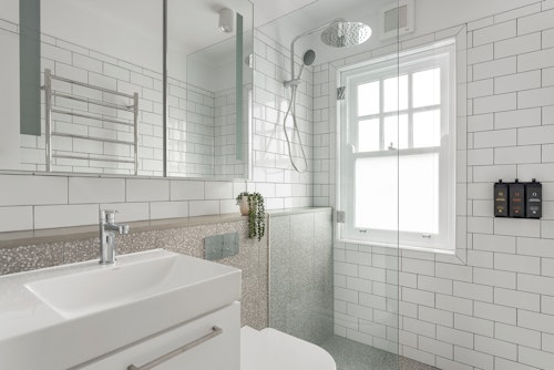 Bathroom -  Urban Rest Woollahra - Sydney, Australia