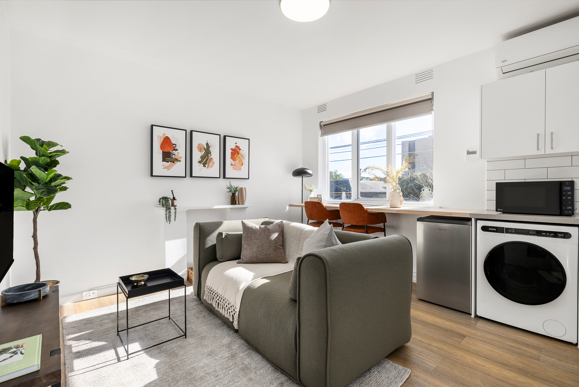 Living Room - Windsor Apartments - Windsor, Melbourne