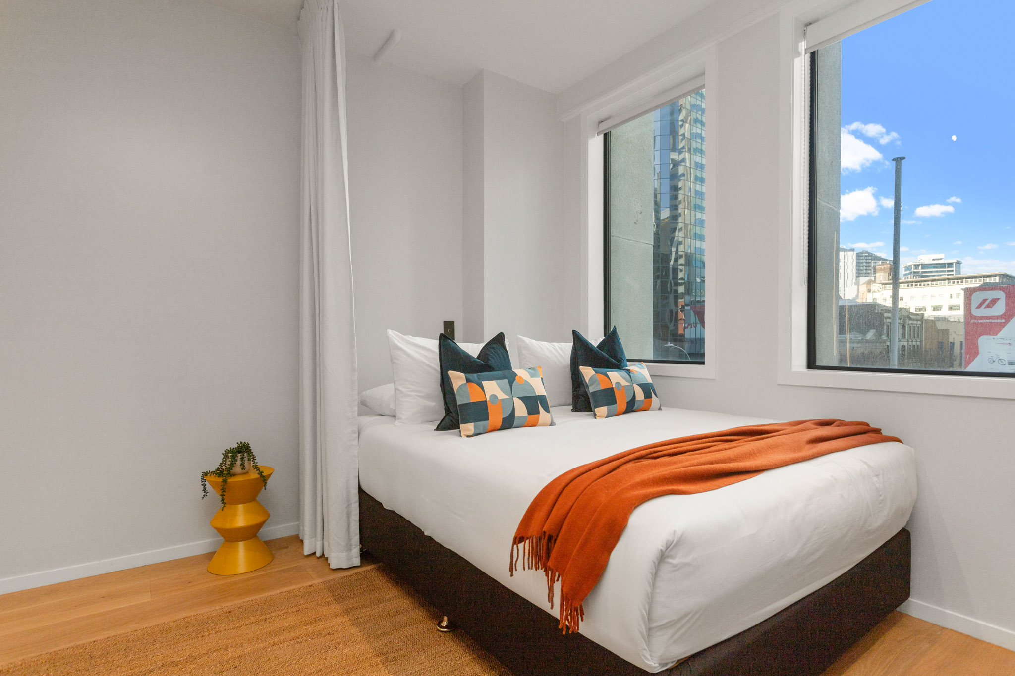 Bedroom - Studio Apartment - Urban Rest - Victoria Street Apartments - Auckland CBD