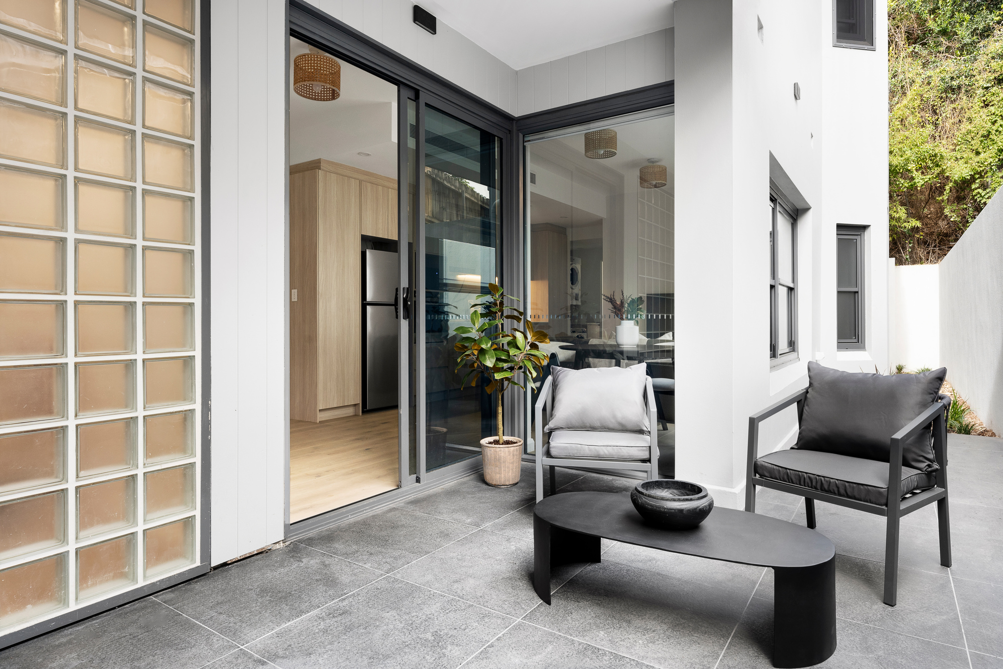 Courtyard - The Henrietta Apartments - Double Bay, Sydney