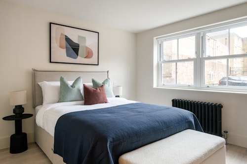Master Bedroom -   Urban Rest Hackney - London