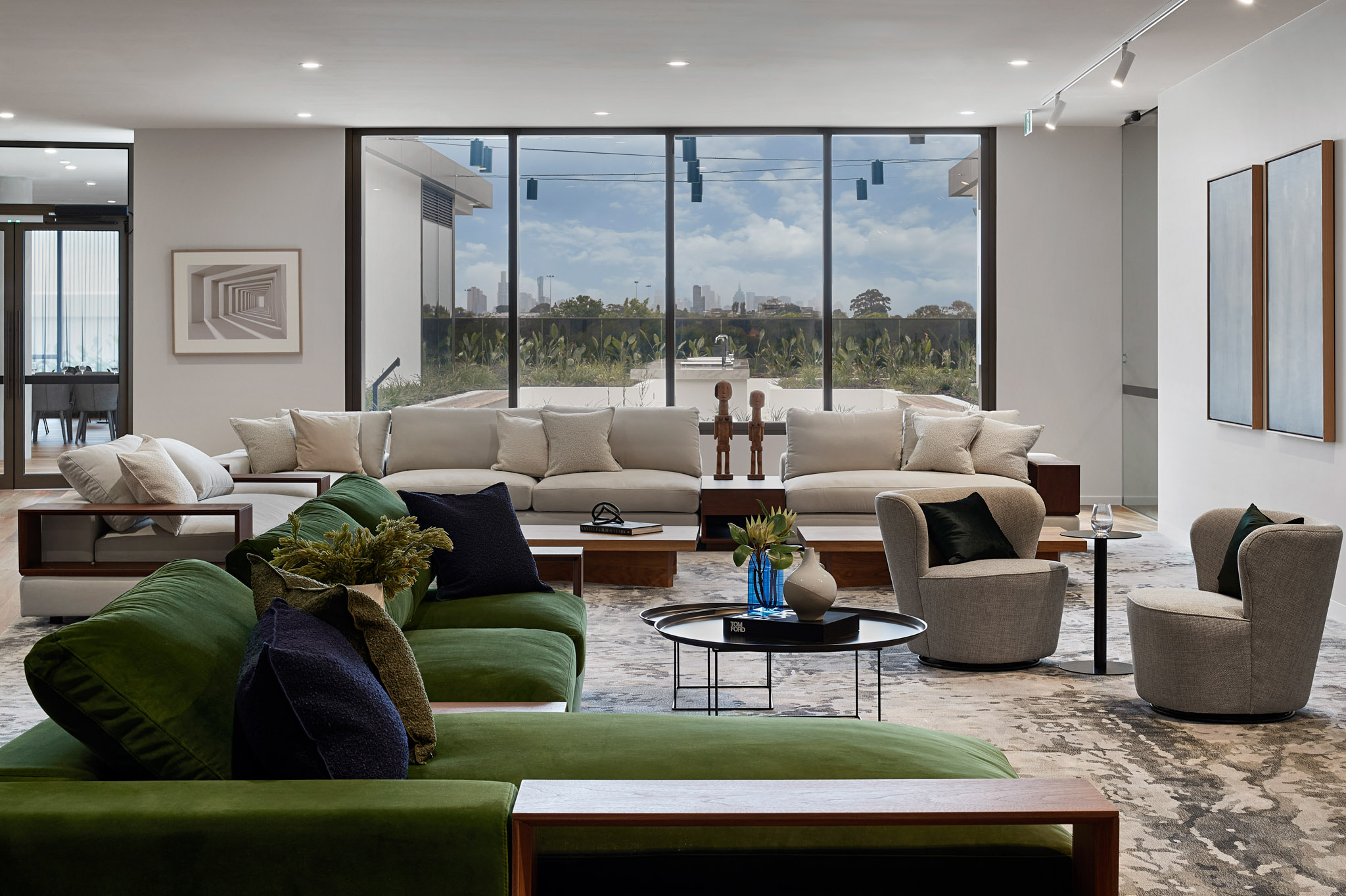 Communal Dining Entertainment Area - Caulfield Apartments by Urban Rest - Caulfield, Melbourne