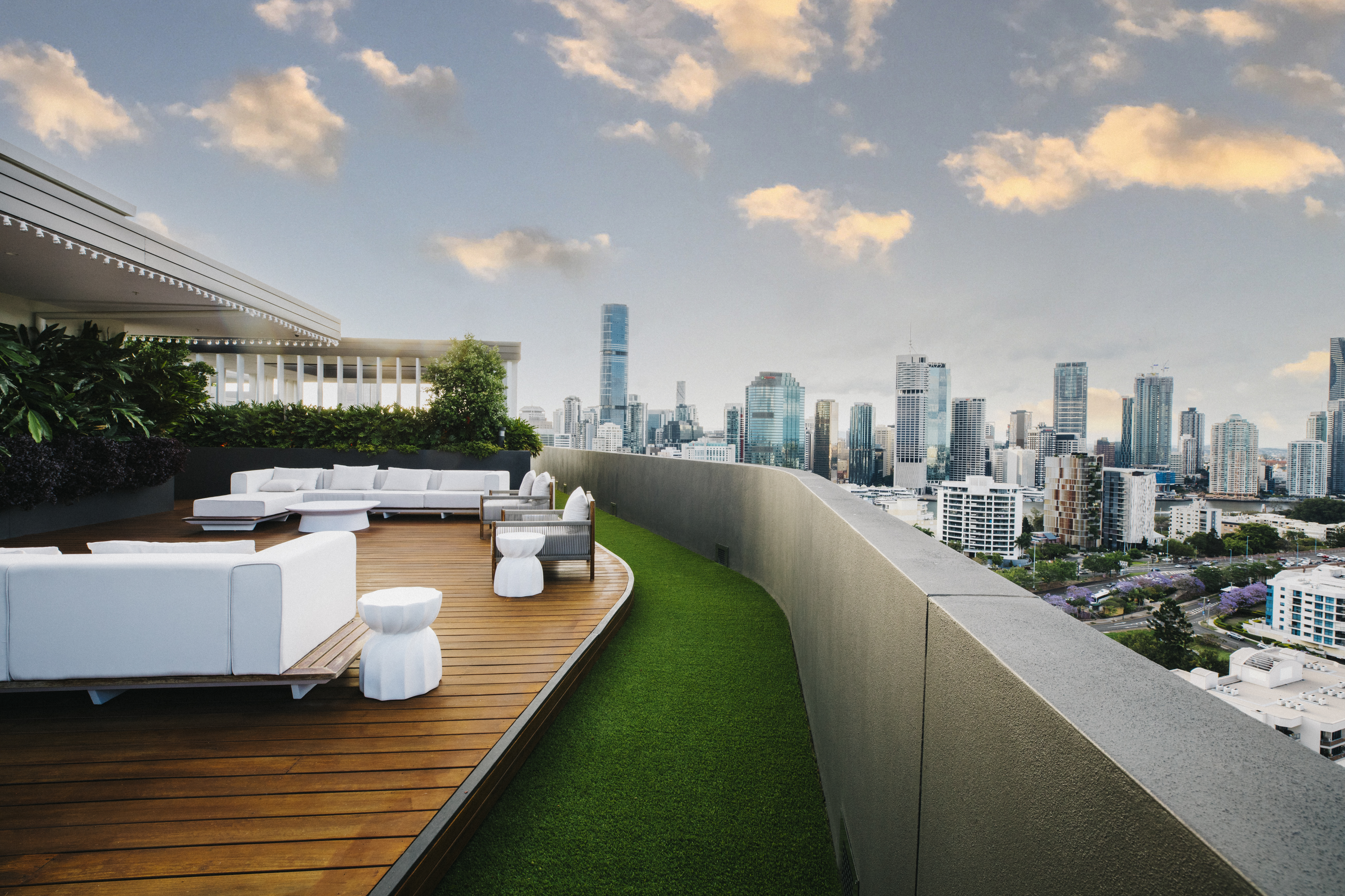 Rooftop Terrace - Kangaroo Point Apartments by Urban Rest - Brisbane