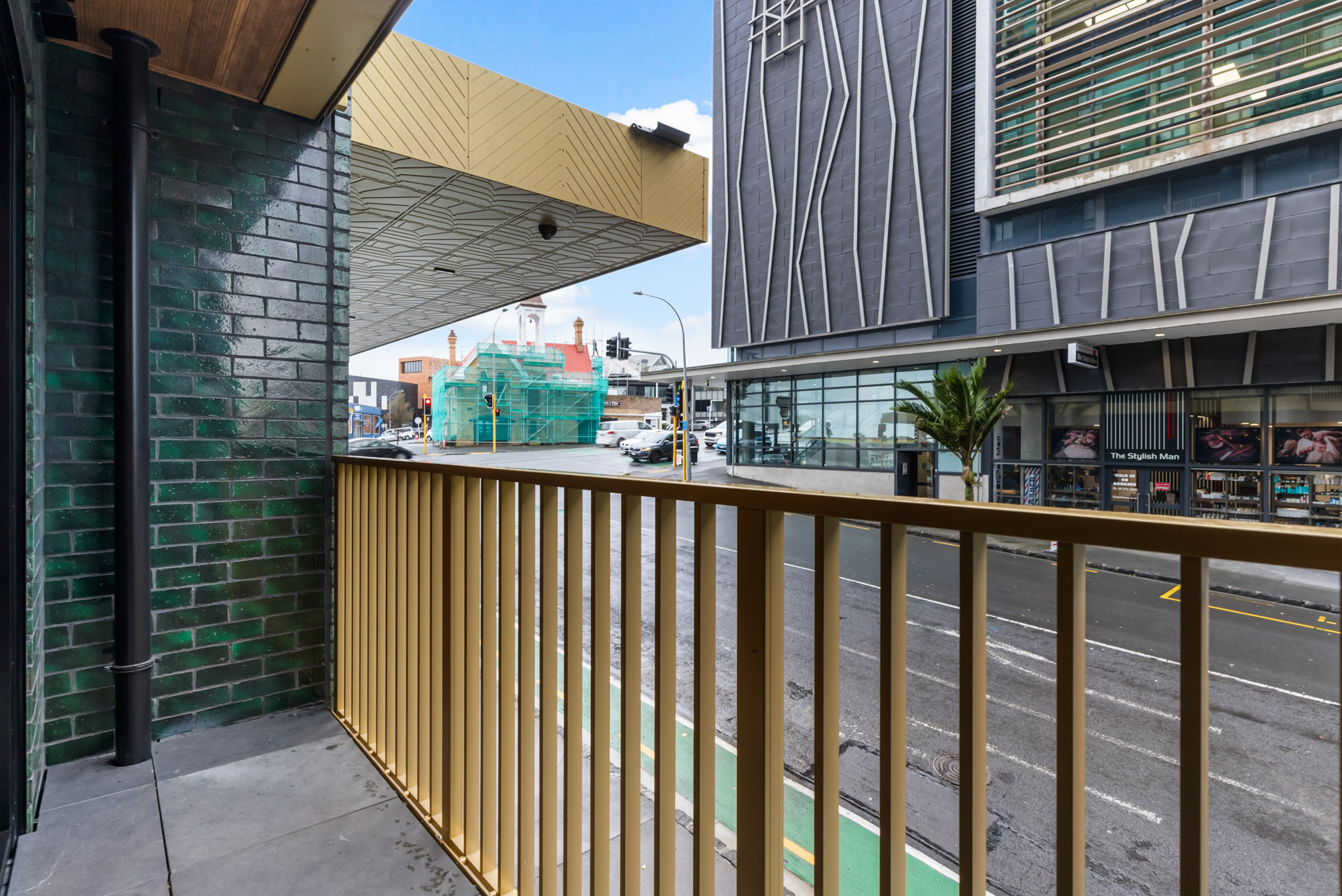 Balcony - Greenhouse Apartments by Urban Rest - Auckland, New Zealand