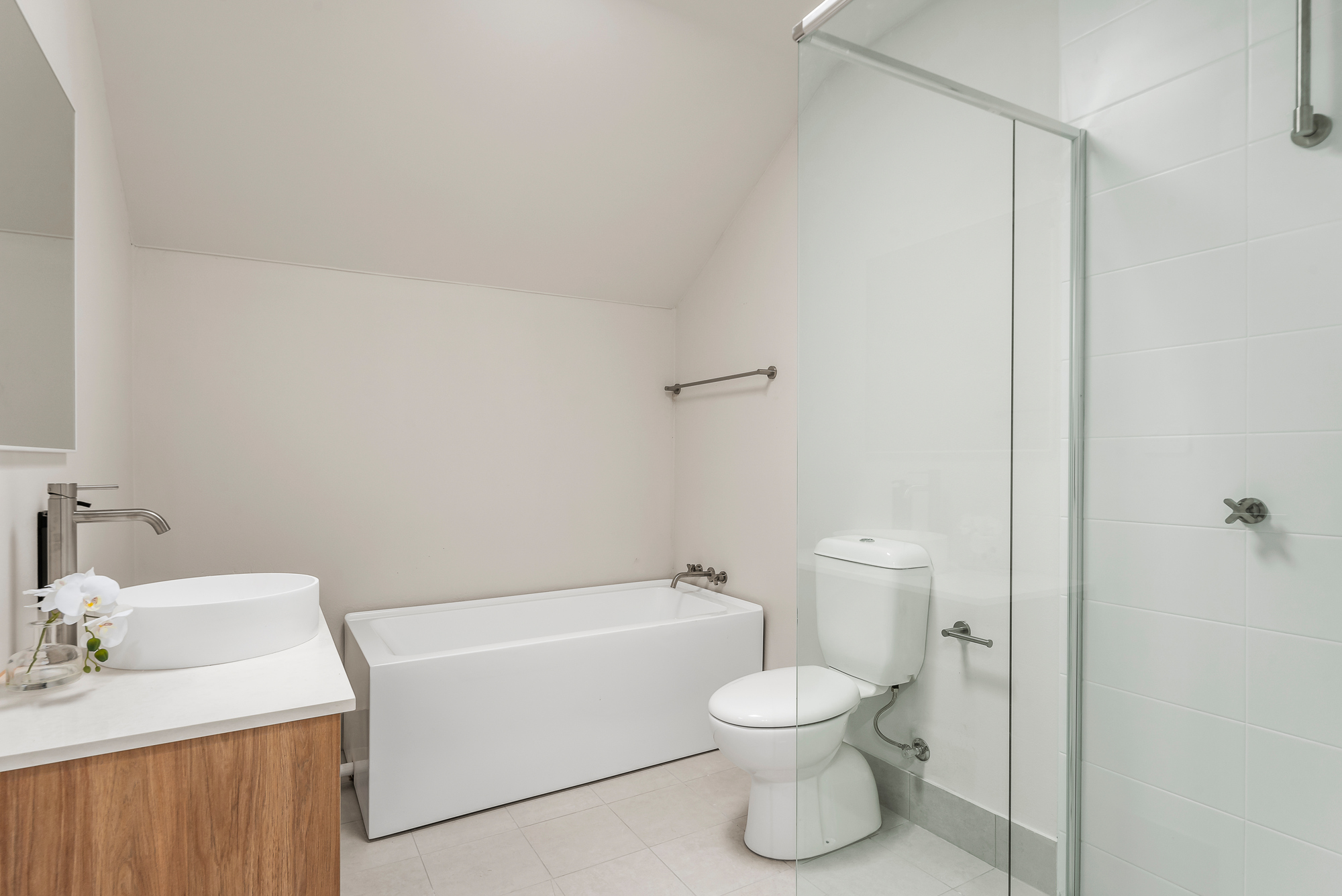 Bathroom - Urban Rest Bondi Beach - Sydney