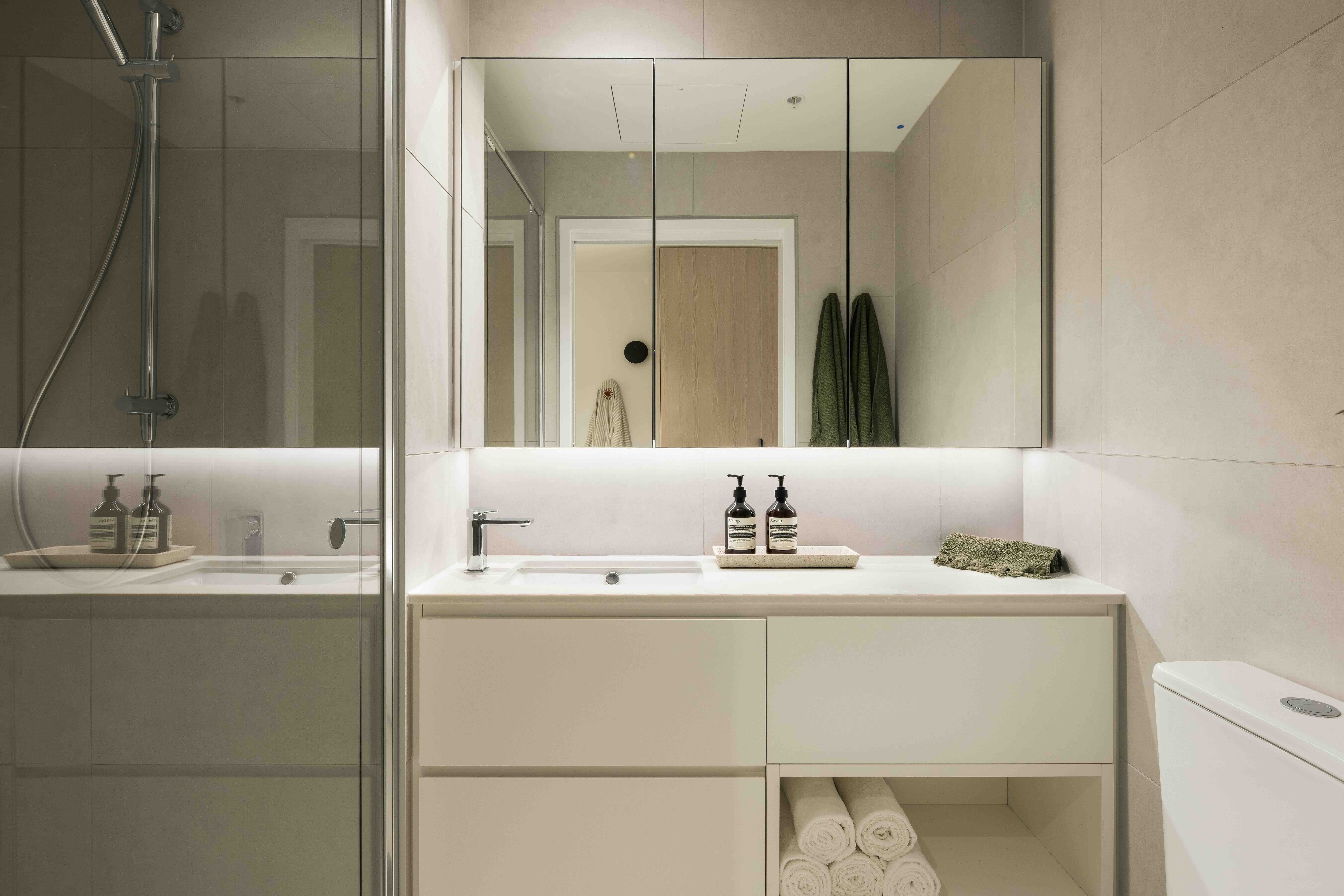 Dodds St Apartments by Urban Rest - Bathroom