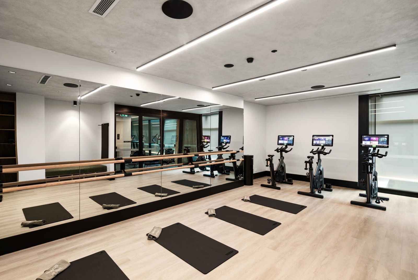 Dodds St Apartments by Urban Rest - Gym