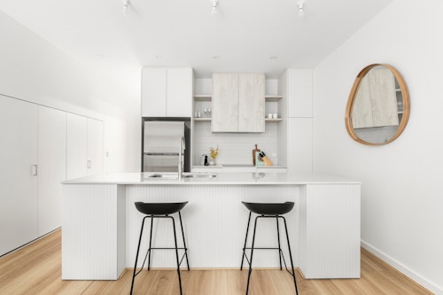 Foundry Lane Apartments by Urban Rest - Kitchen