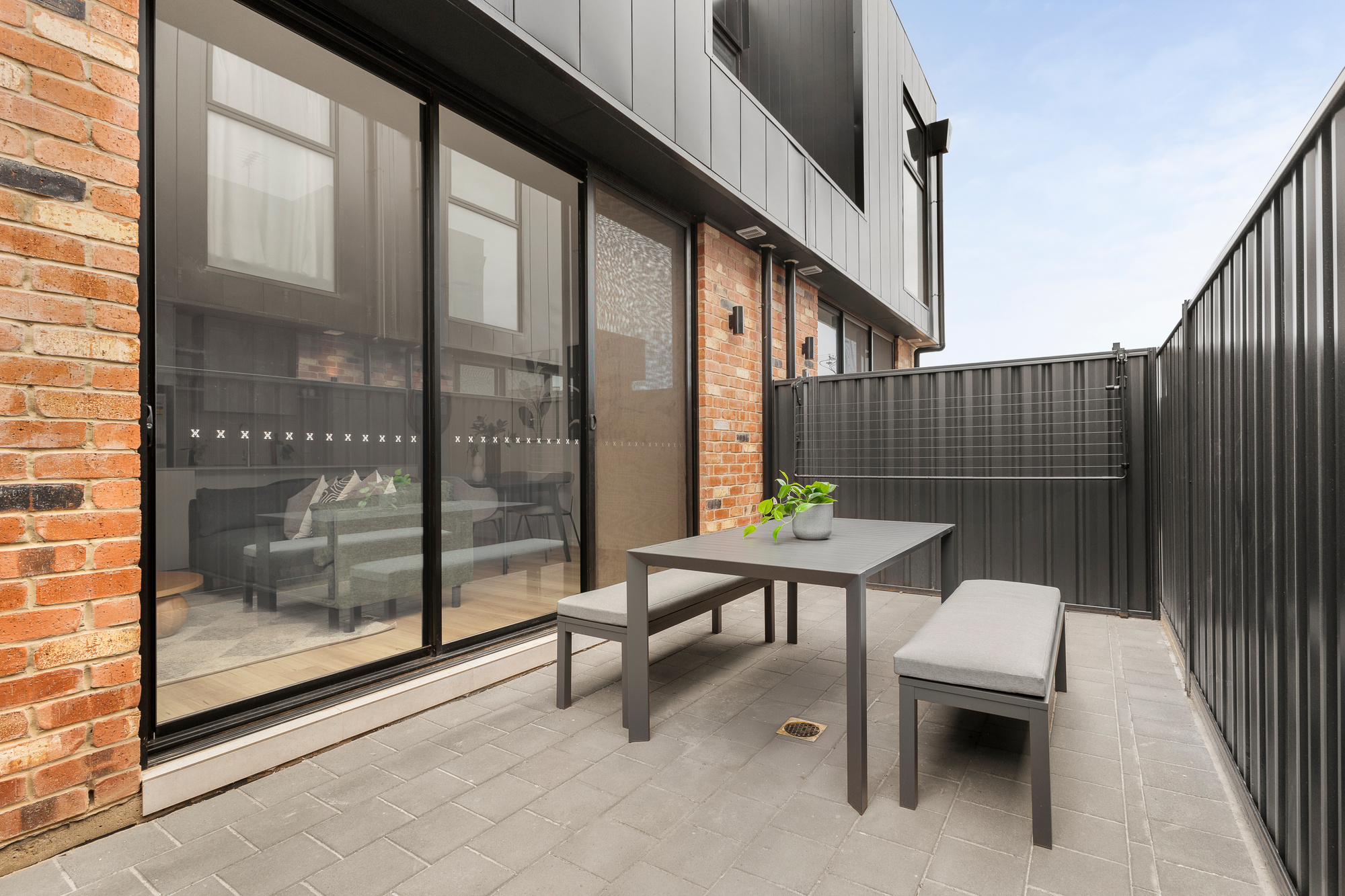 Foundry Lane Apartments by Urban Rest - Outdoor Area