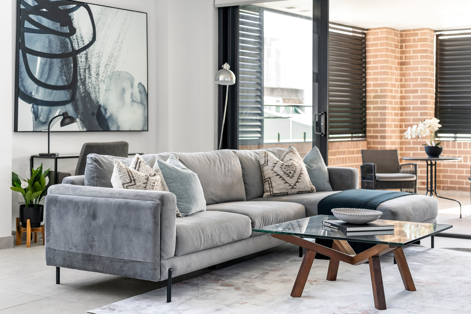 Lounge - Urban Rest - Elizabeth St Apartments