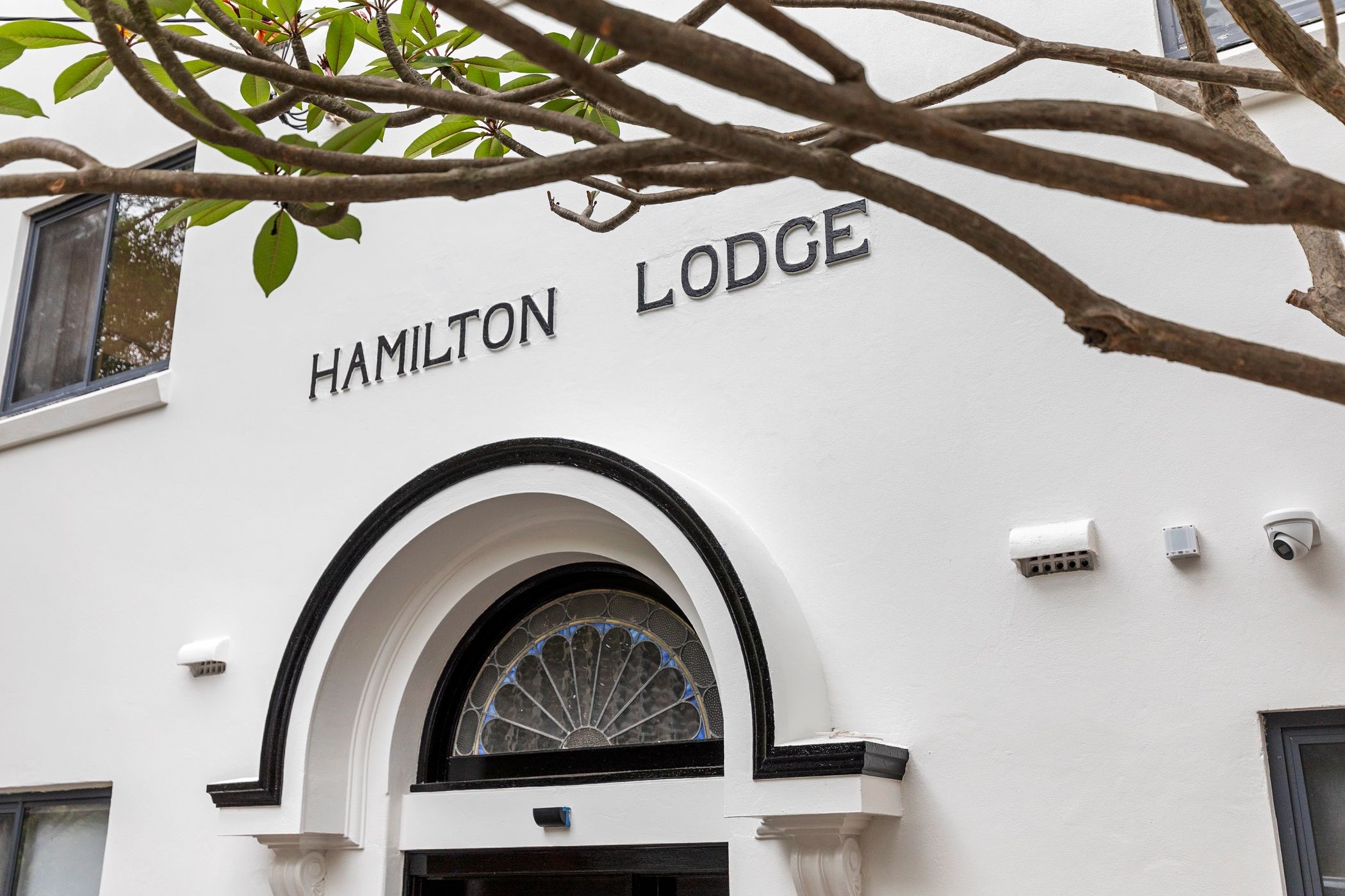 Building - Hamilton Lodge Apartments by Urban Rest - Sydney