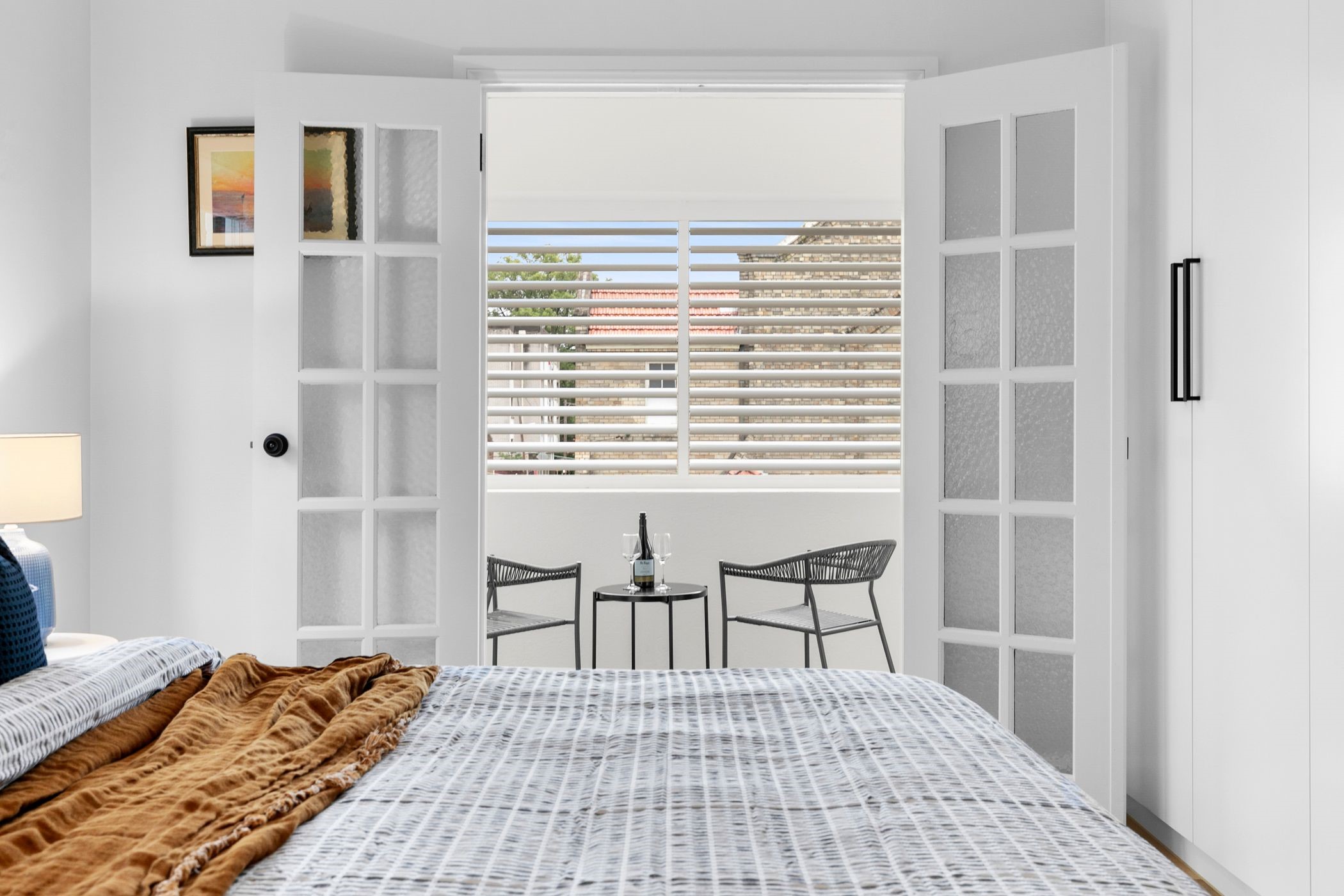 Bedroom - Hamilton Lodge Apartments by Urban Rest - Sydney