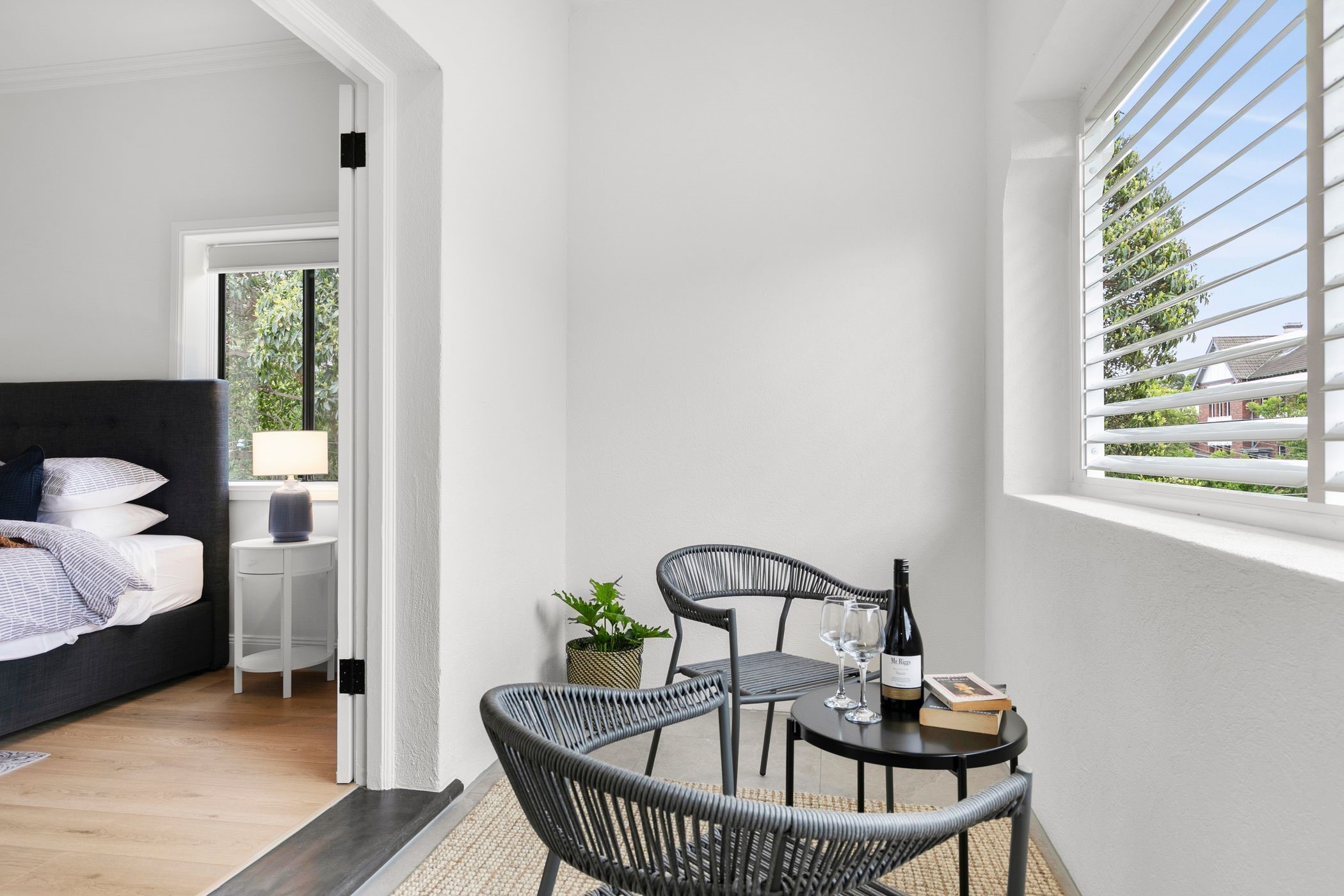 Balcony - Hamilton Lodge Apartments by Urban Rest - Sydney