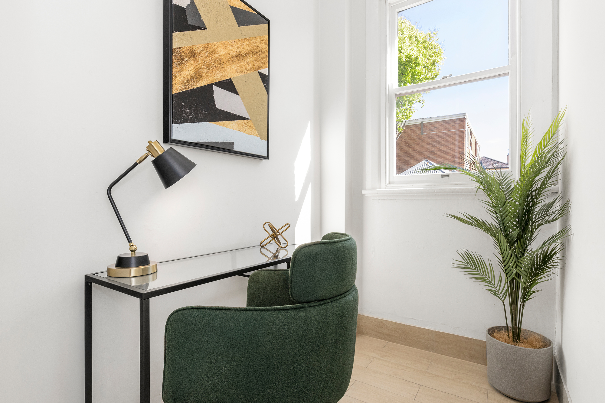 Desk - Street Apartments by Urban Rest - Melbourne