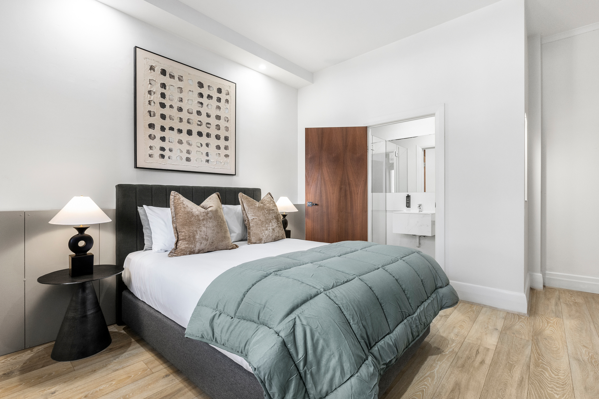 Bedroom - Simpson Street Apartments by Urban Rest - Melbourne