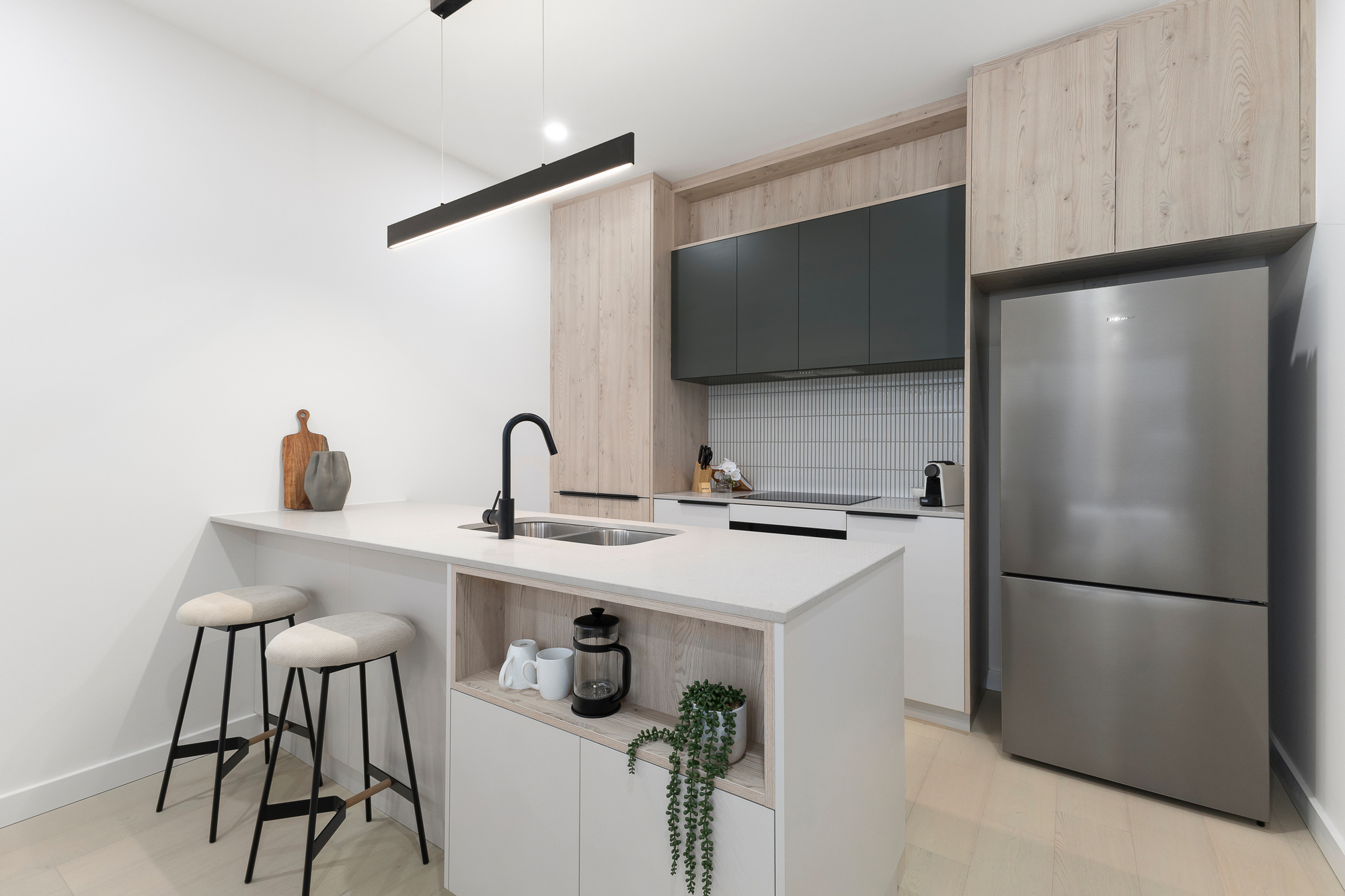 Kitchen - The Otto Apartments by Urban Rest - Adelaide