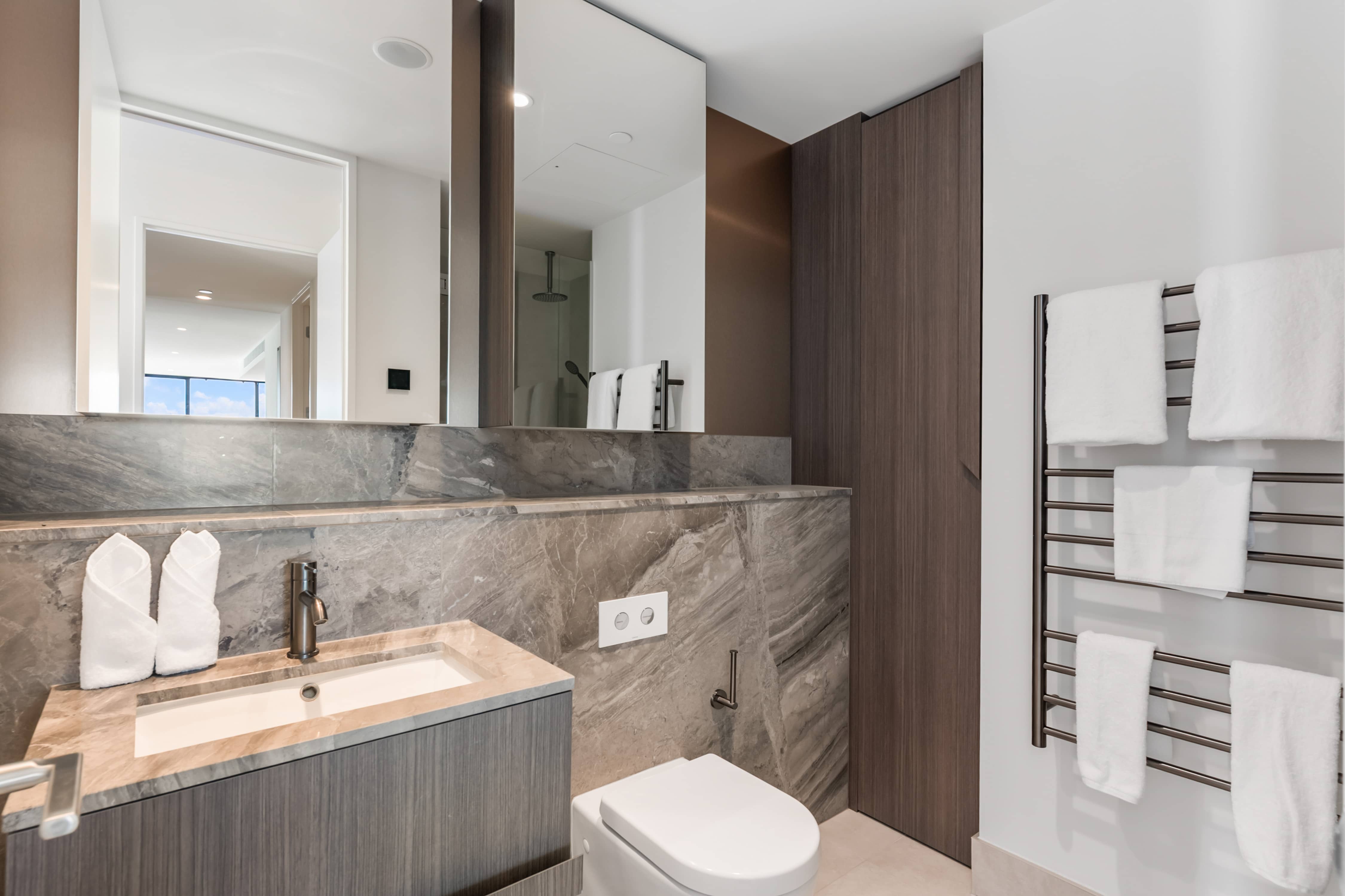 Bathroom - The Pacifica - Auckland