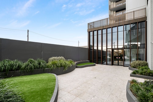 Exterior - Hobson Apartments by Urban Rest - Urban Rest