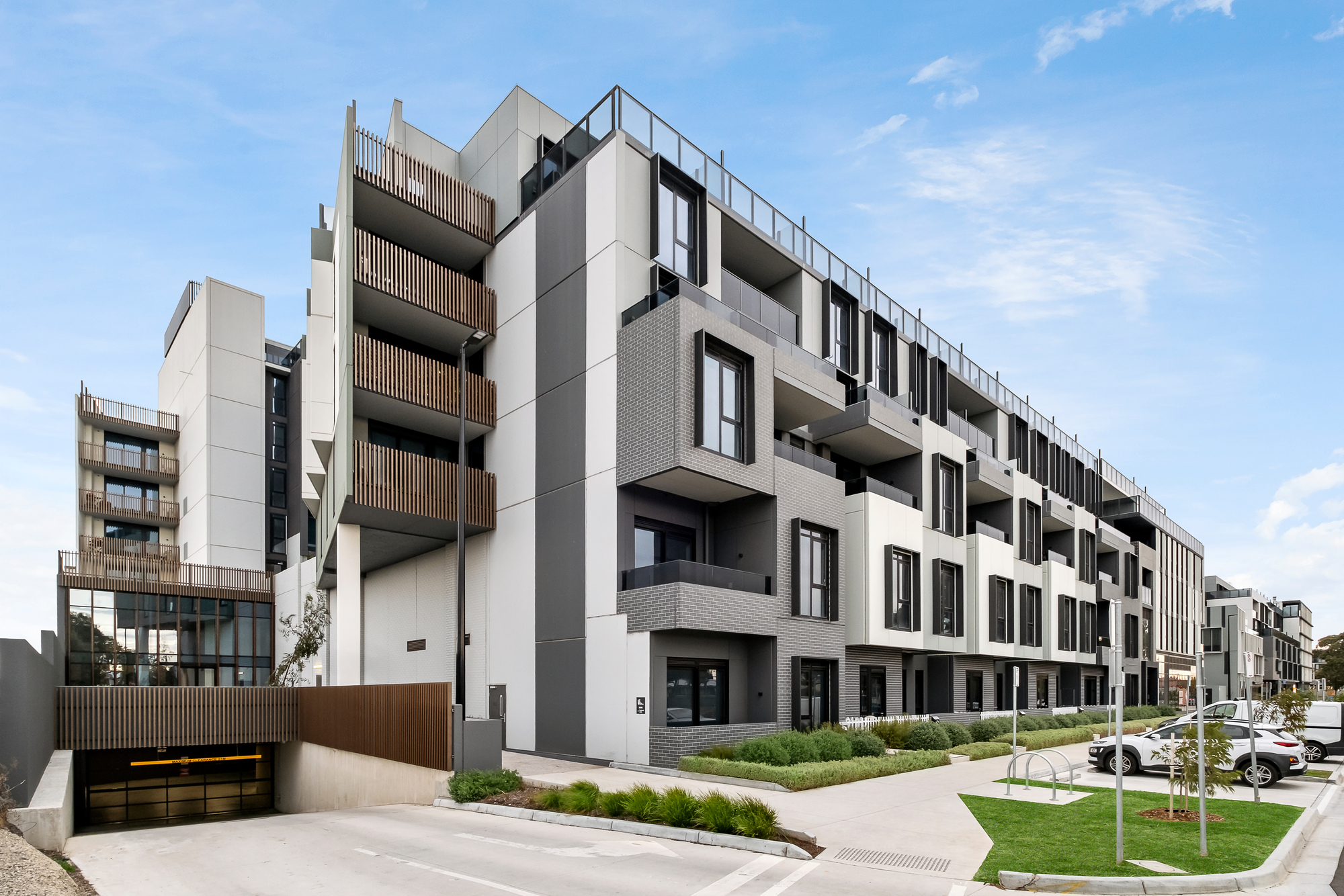 Exterior - Hobson Apartments by Urban Rest - Urban Rest