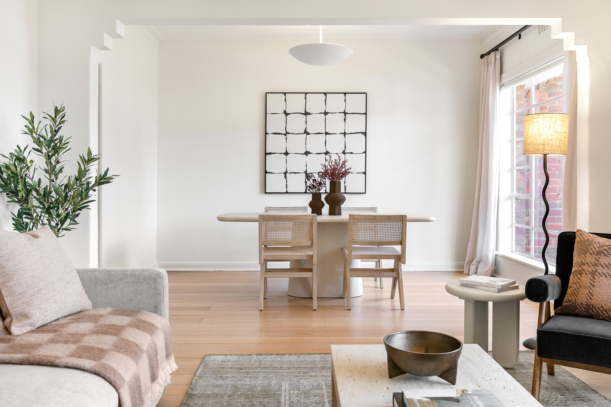 Lounge - Urban Rest Toorak - Urban Rest