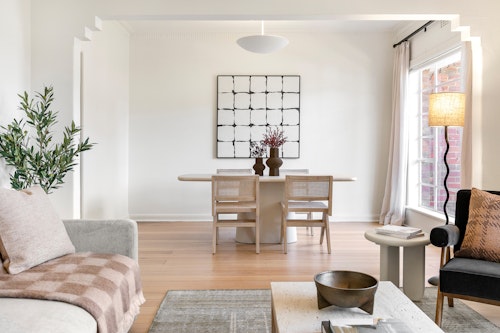 Lounge - Urban Rest Toorak - Urban Rest